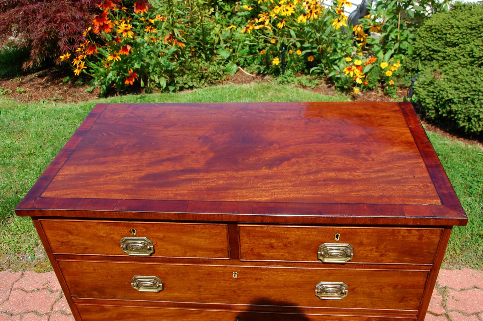 19th Century English Georgian Mahogany Chest of Drawers Crossbanded Top with Ebony Stringing