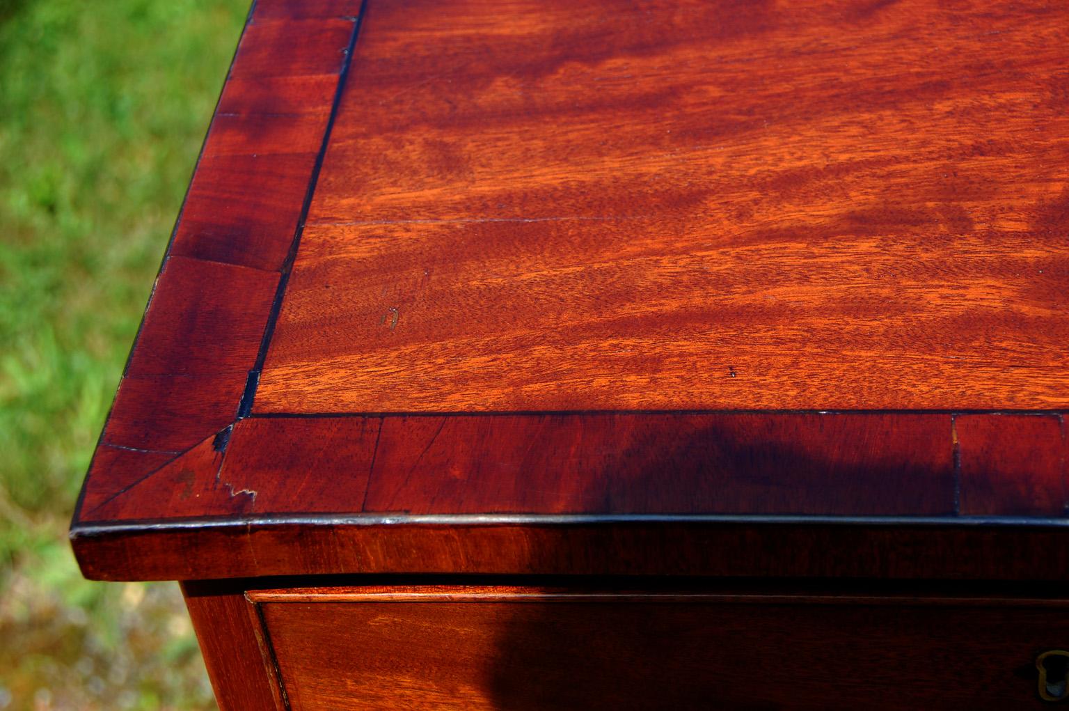 English Georgian Mahogany Chest of Drawers Crossbanded Top with Ebony Stringing 1