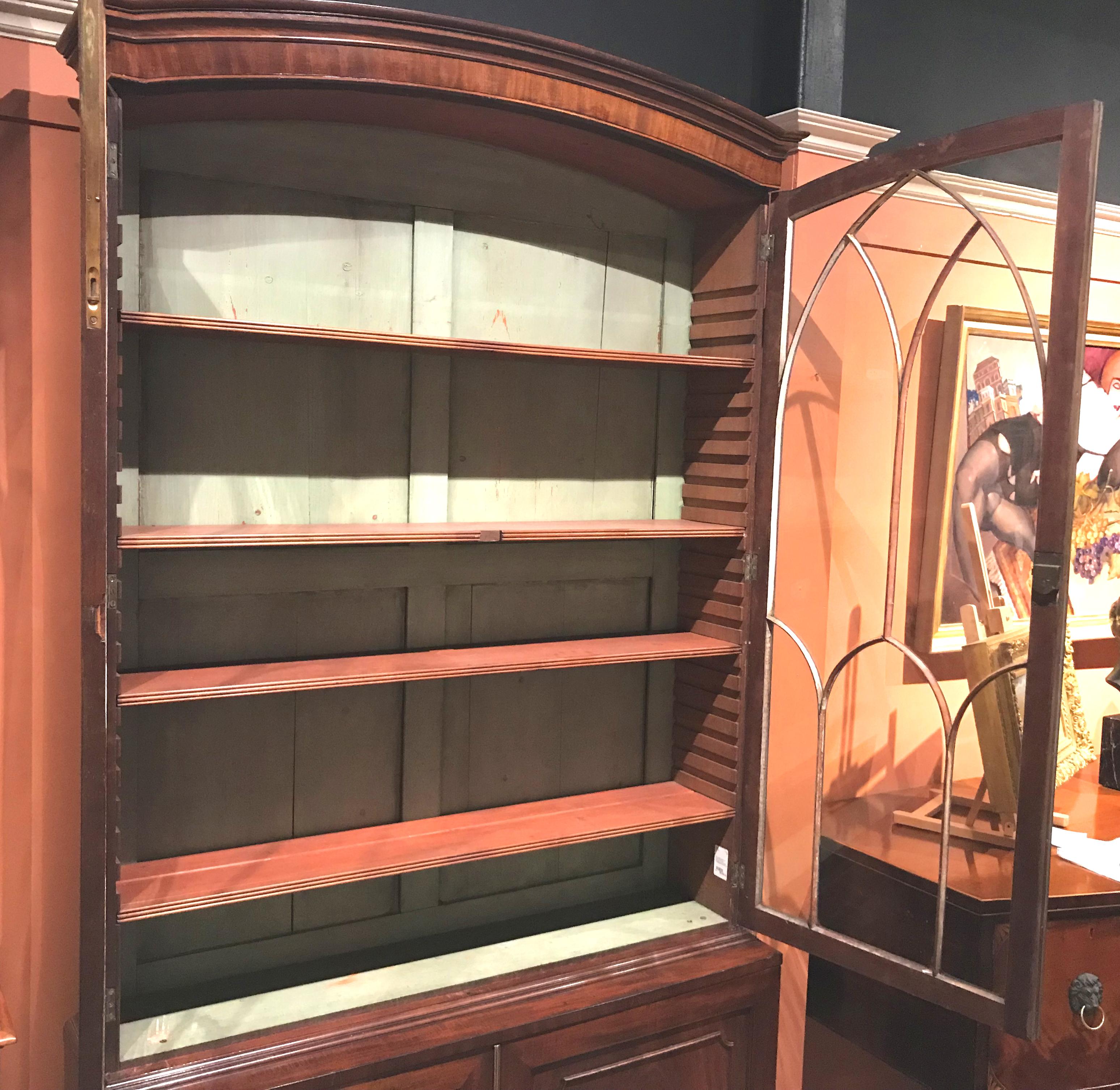 English Georgian Mahogany Two Part Bookcase or China Cabinet with Glazed Doors In Good Condition In Milford, NH