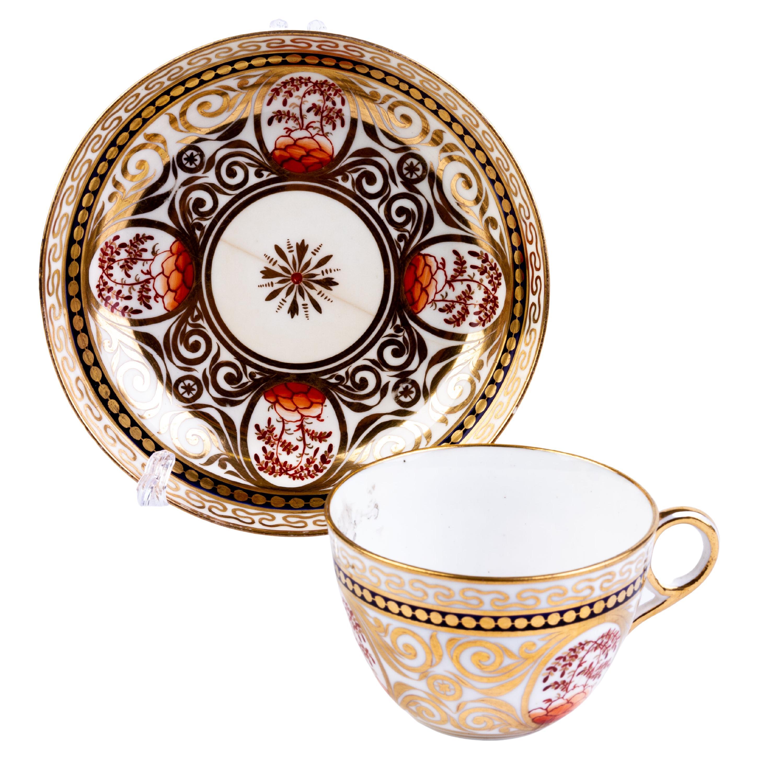 English Georgian Minton Fine Porcelain Teacup & Saucer Early 19th Century For Sale