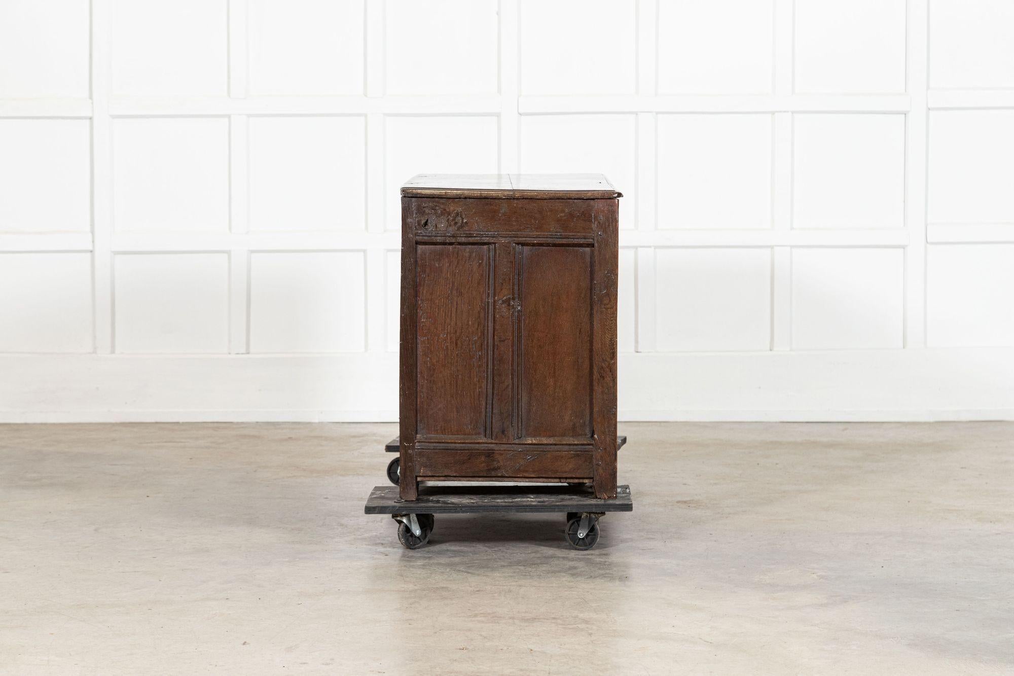 Cofre Georgiano Inglés de Roble en venta 6