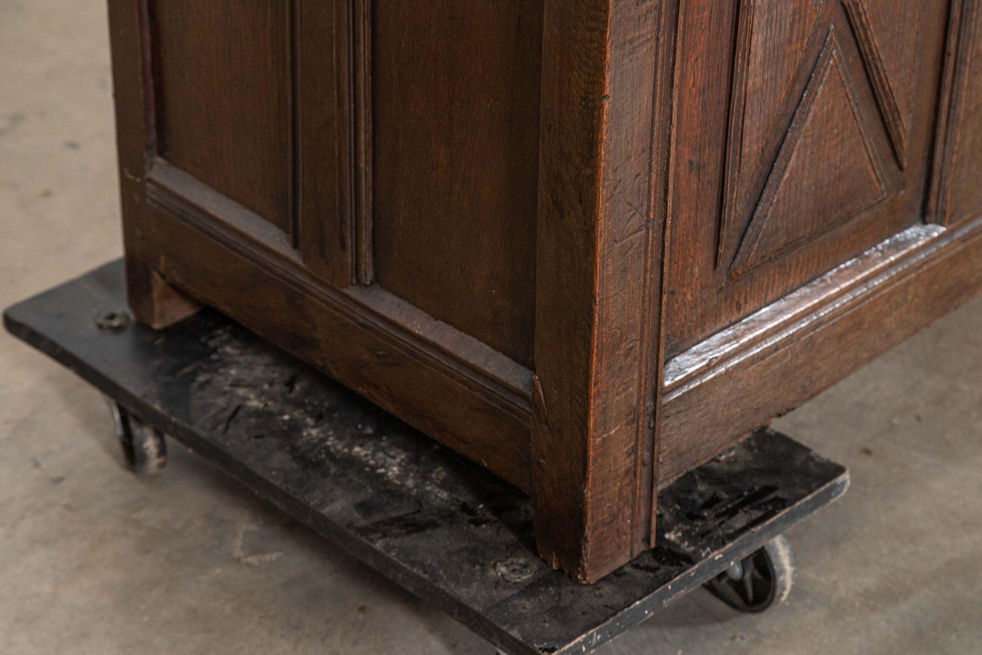 Cofre Georgiano Inglés de Roble en venta 10