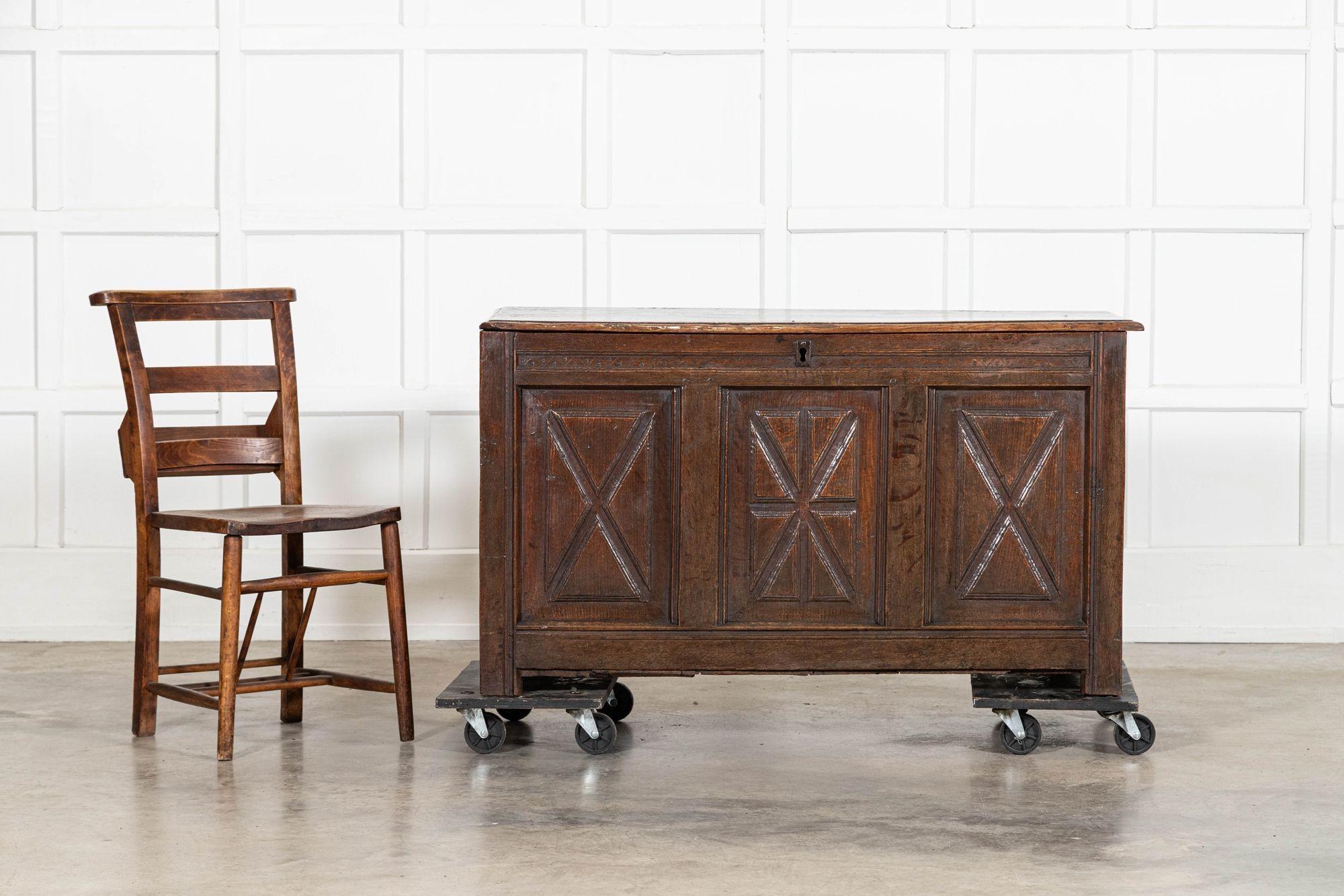 Cofre Georgiano Inglés de Roble en venta 3