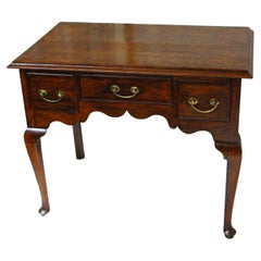 Antique English Georgian Oak Lowboy with Cabriole Legs and Crossbanded Drawer Fronts