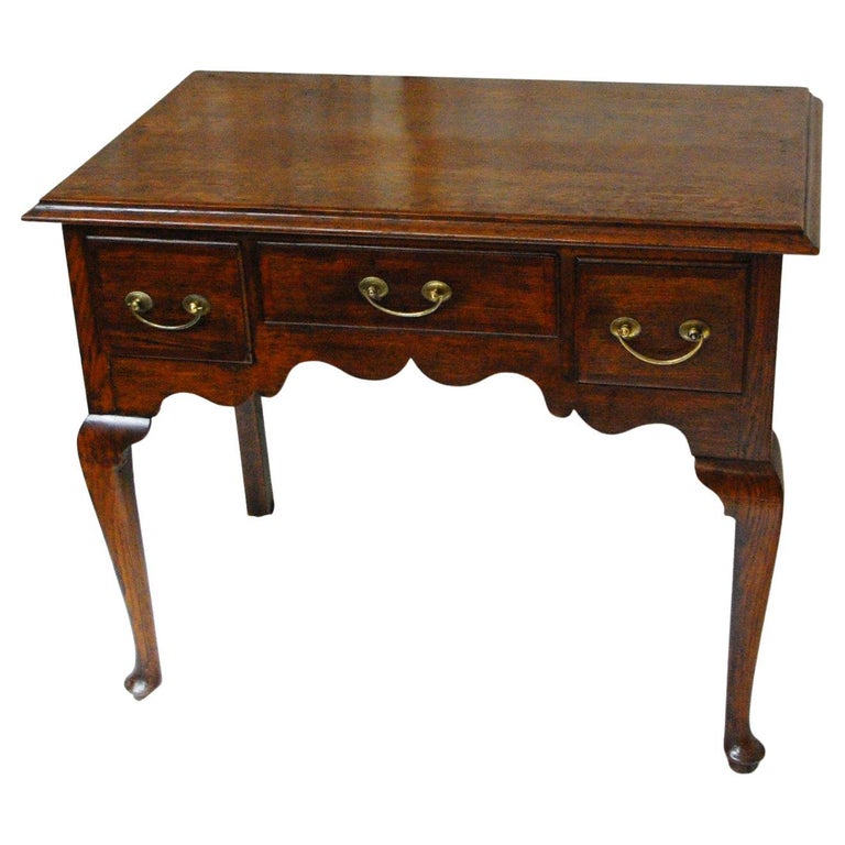 English Georgian Oak Lowboy with Cabriole Legs and Crossbanded Drawer Fronts For Sale