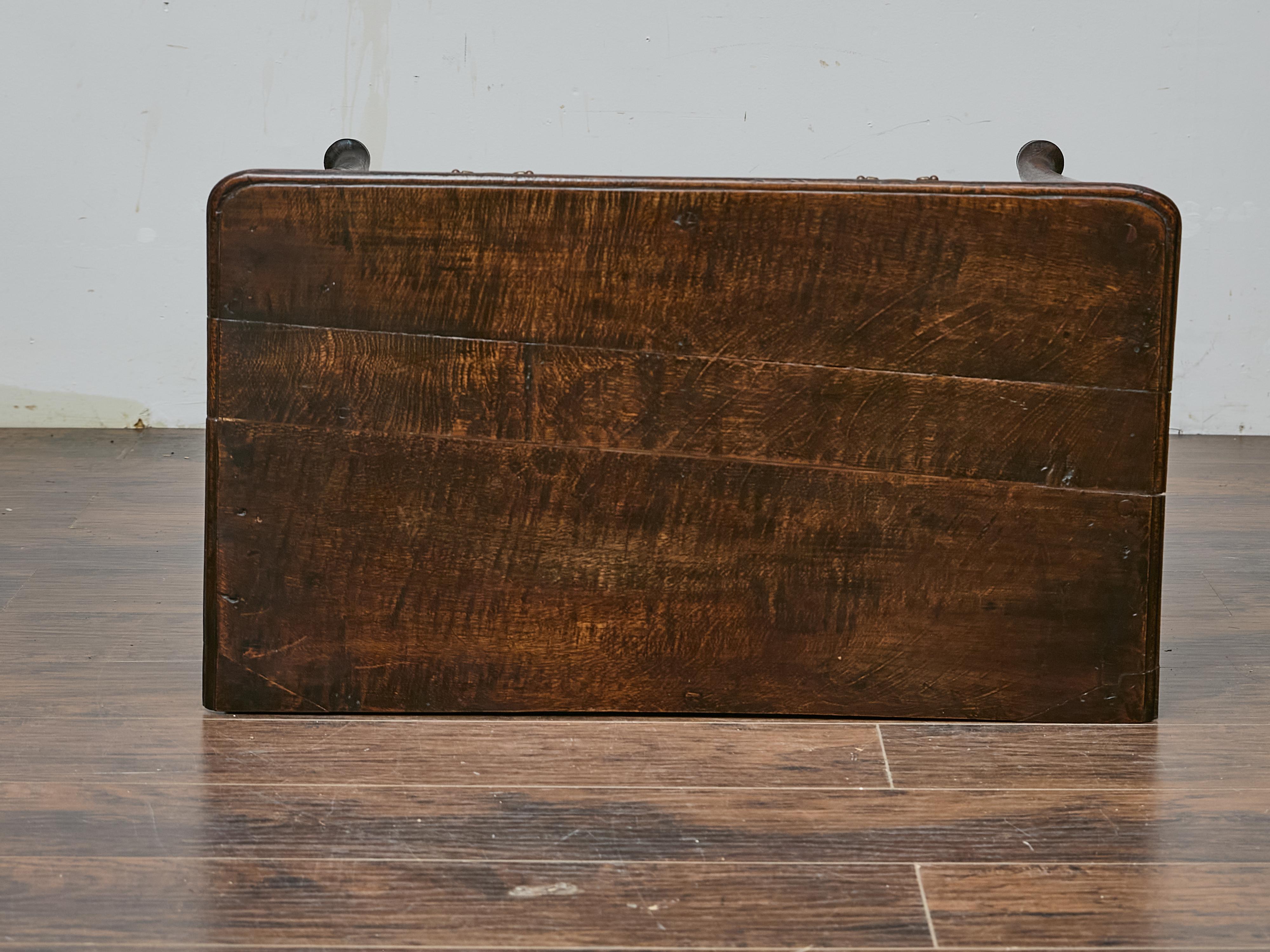 Table d'appoint géorgienne anglaise en Oak avec deux tiroirs et pieds pad, vers 1800 en vente 2