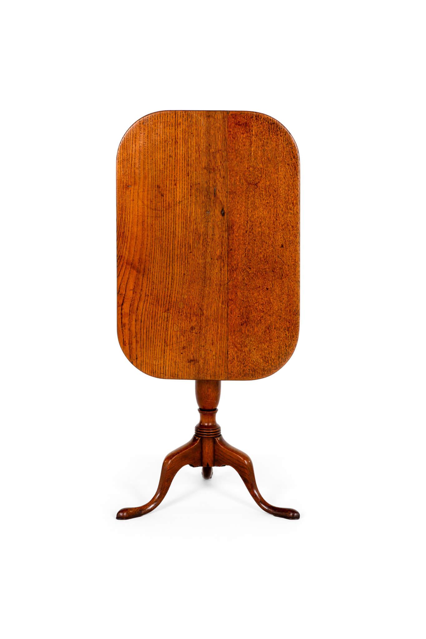 English Georgian Oak Tripod Table For Sale 1