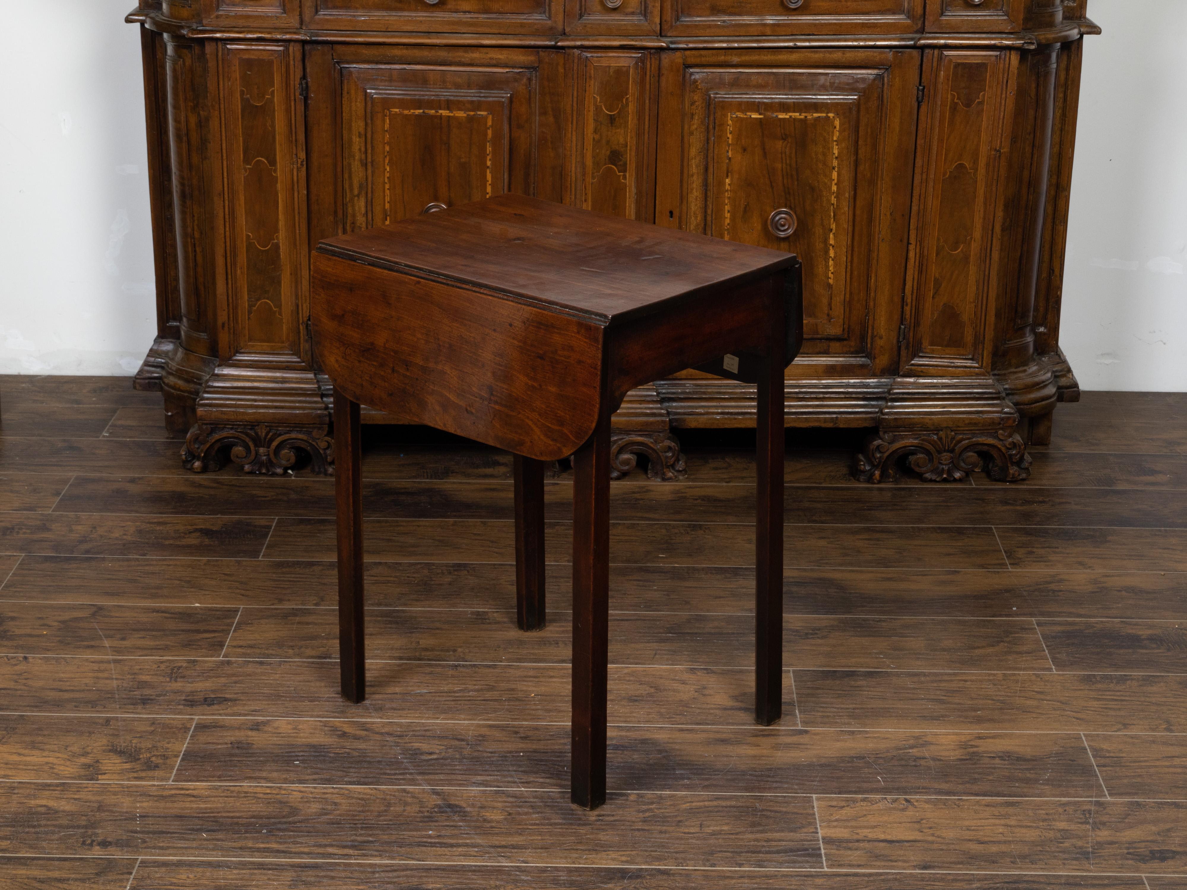 English Georgian Period 1800s Mahogany Pembroke Table with Single Drawer For Sale 2