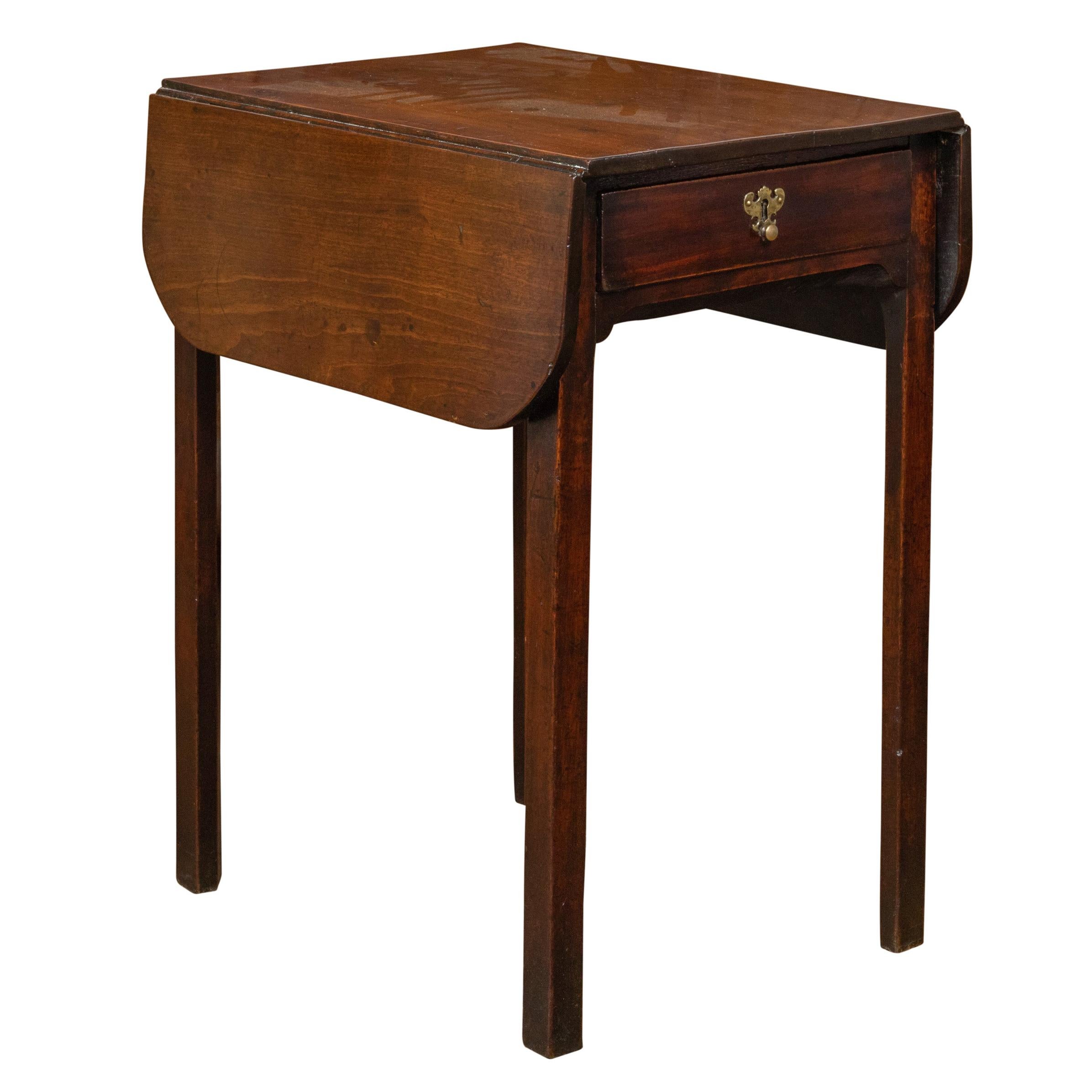 English Georgian Period 1800s Mahogany Pembroke Table with Single Drawer