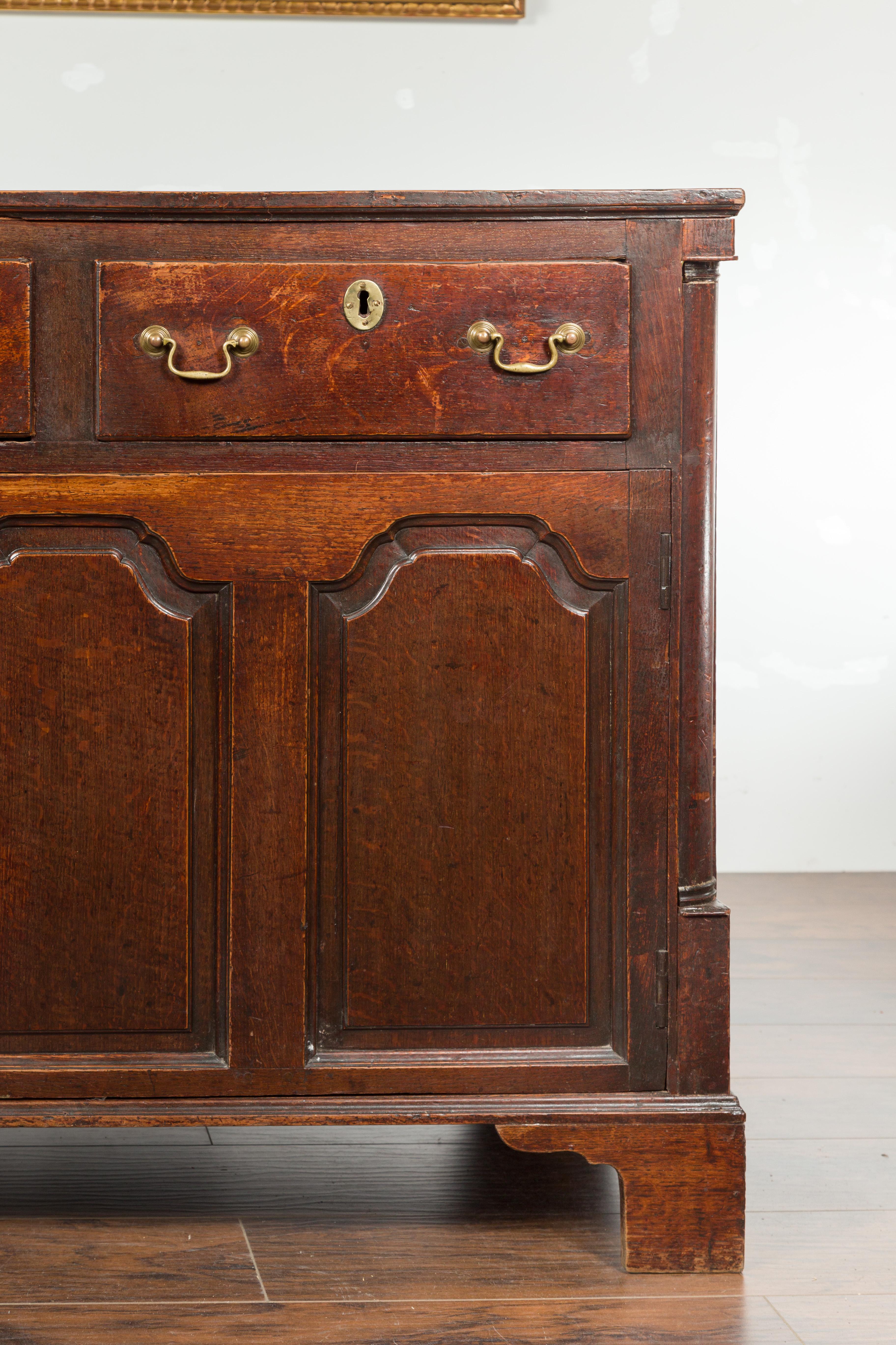 English Georgian Period 1800s Oak Buffet with Three Drawers Over Double Doors 4