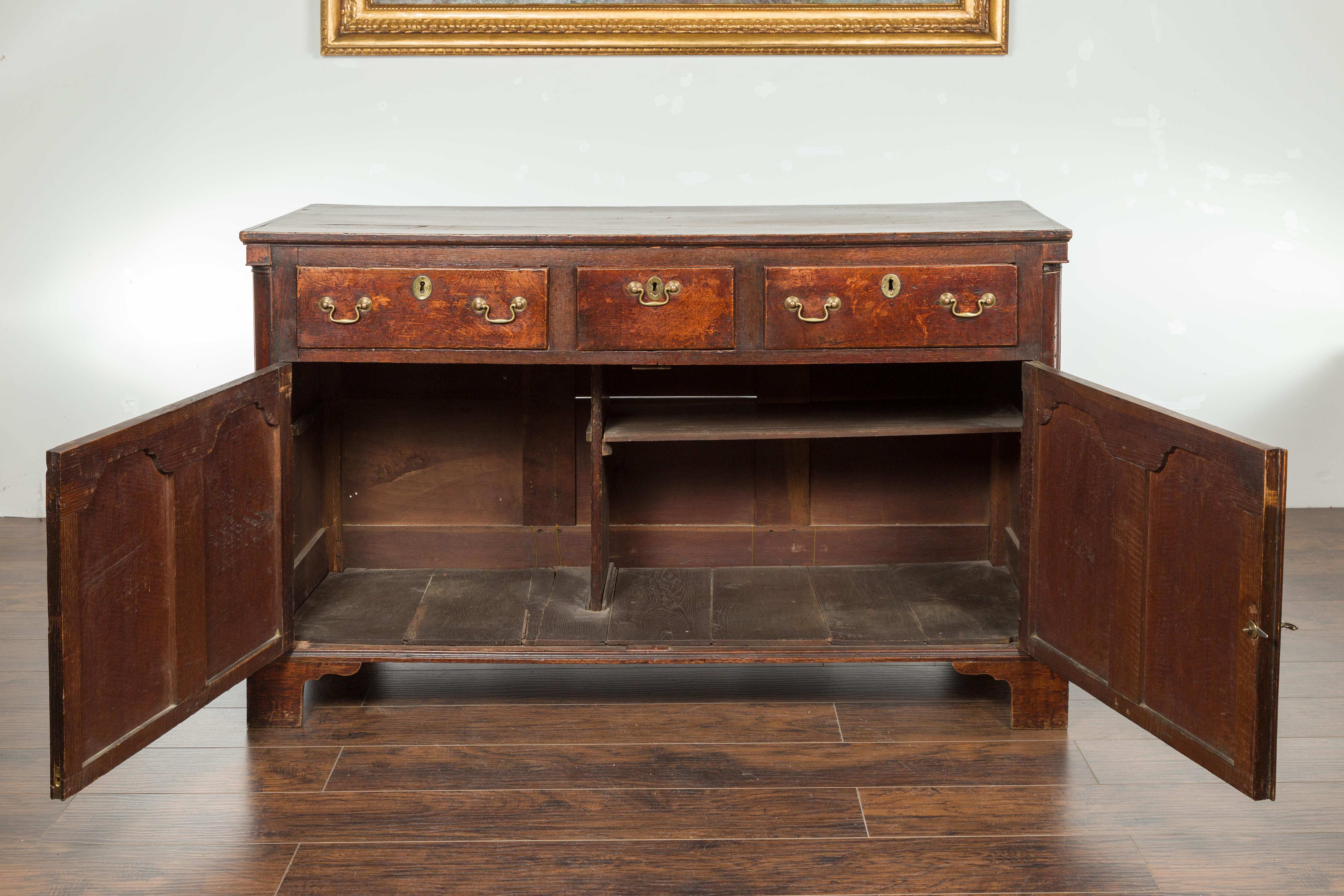 English Georgian Period 1800s Oak Buffet with Three Drawers Over Double Doors 5