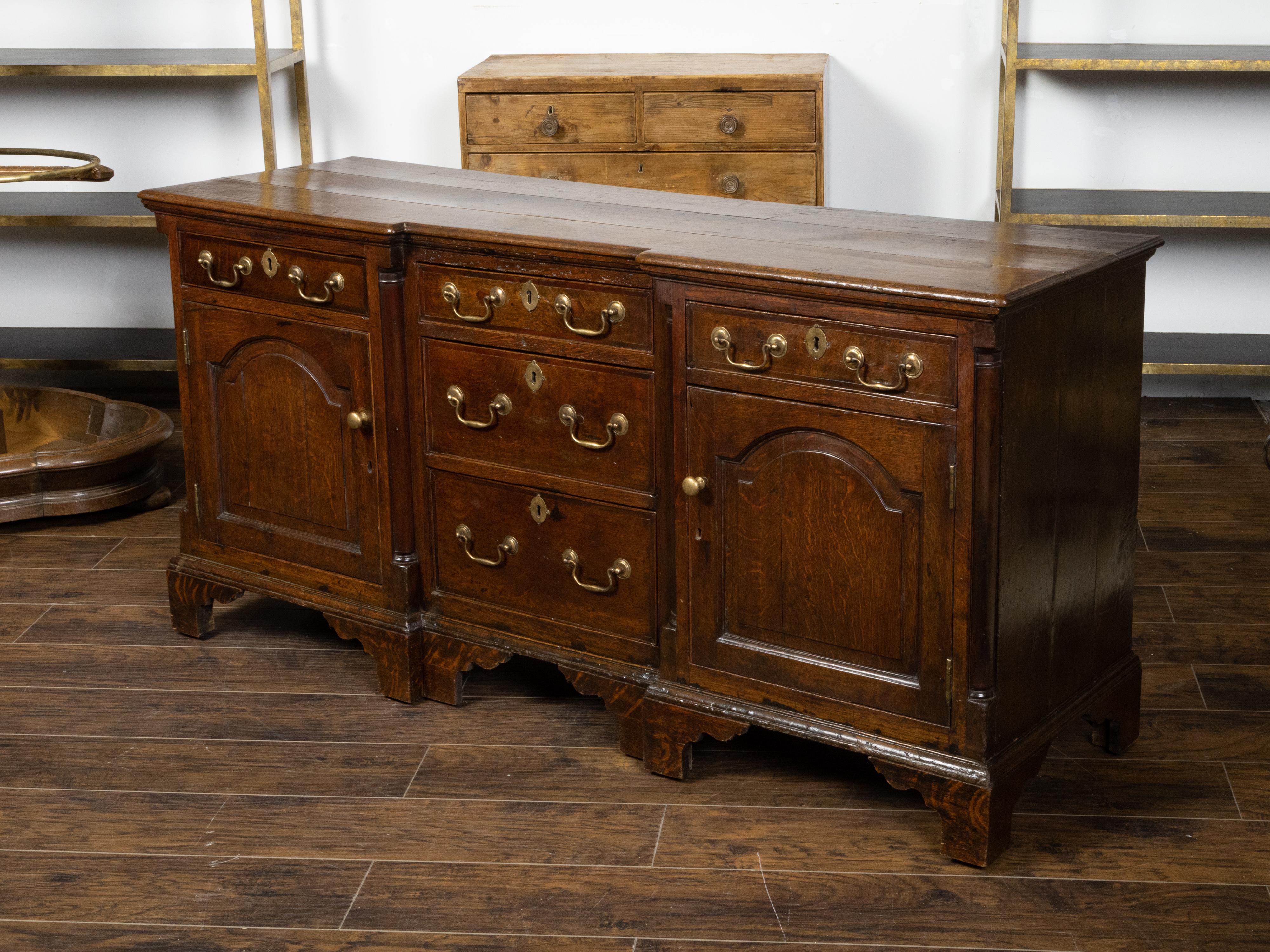 English Georgian Period 1800s Oak Dresser Base with Five Drawers and Two Doors In Good Condition For Sale In Atlanta, GA
