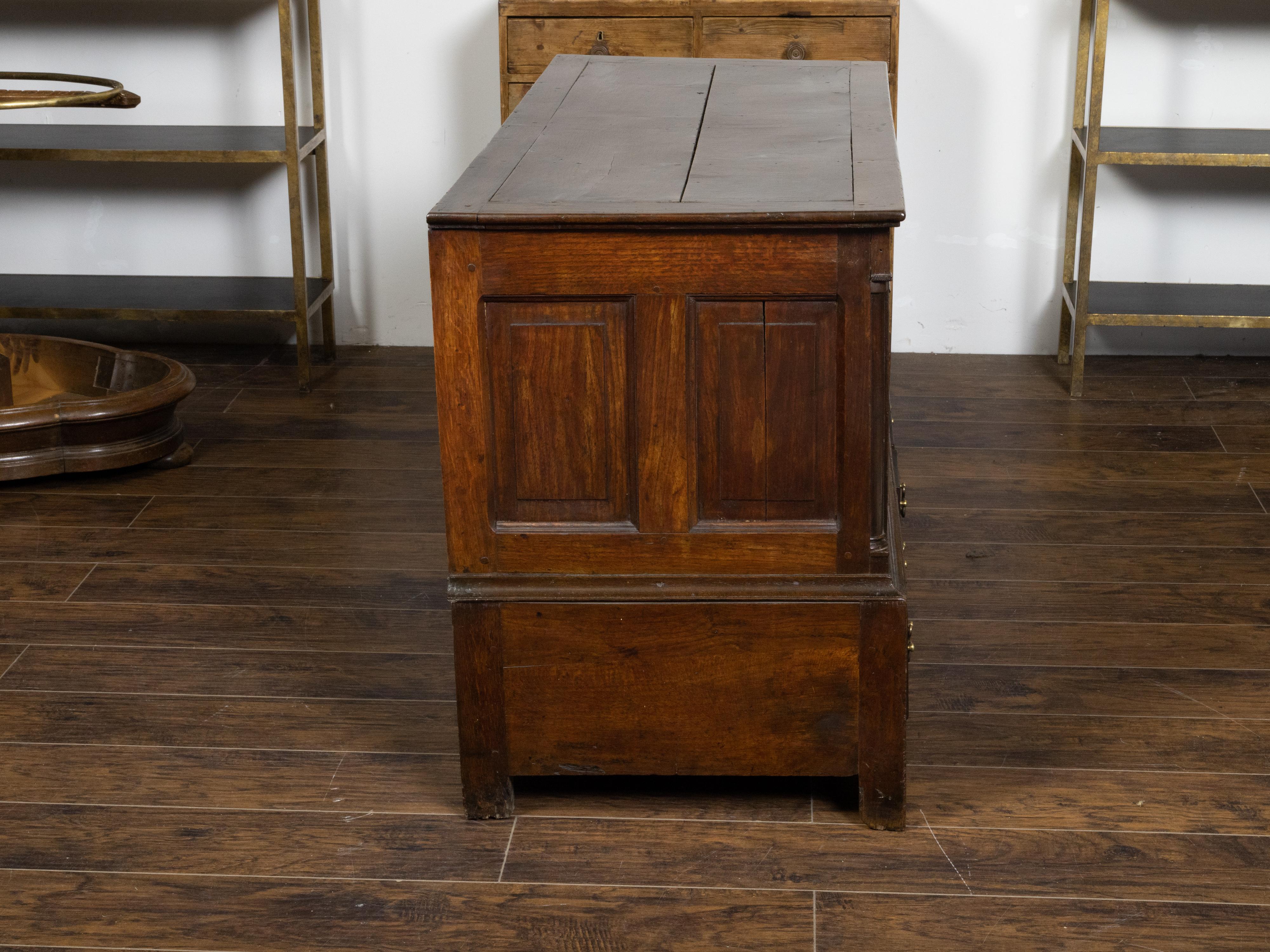 Brass English Georgian Period 1800s Oak Mule Chest with Lift Top and Three Drawers For Sale