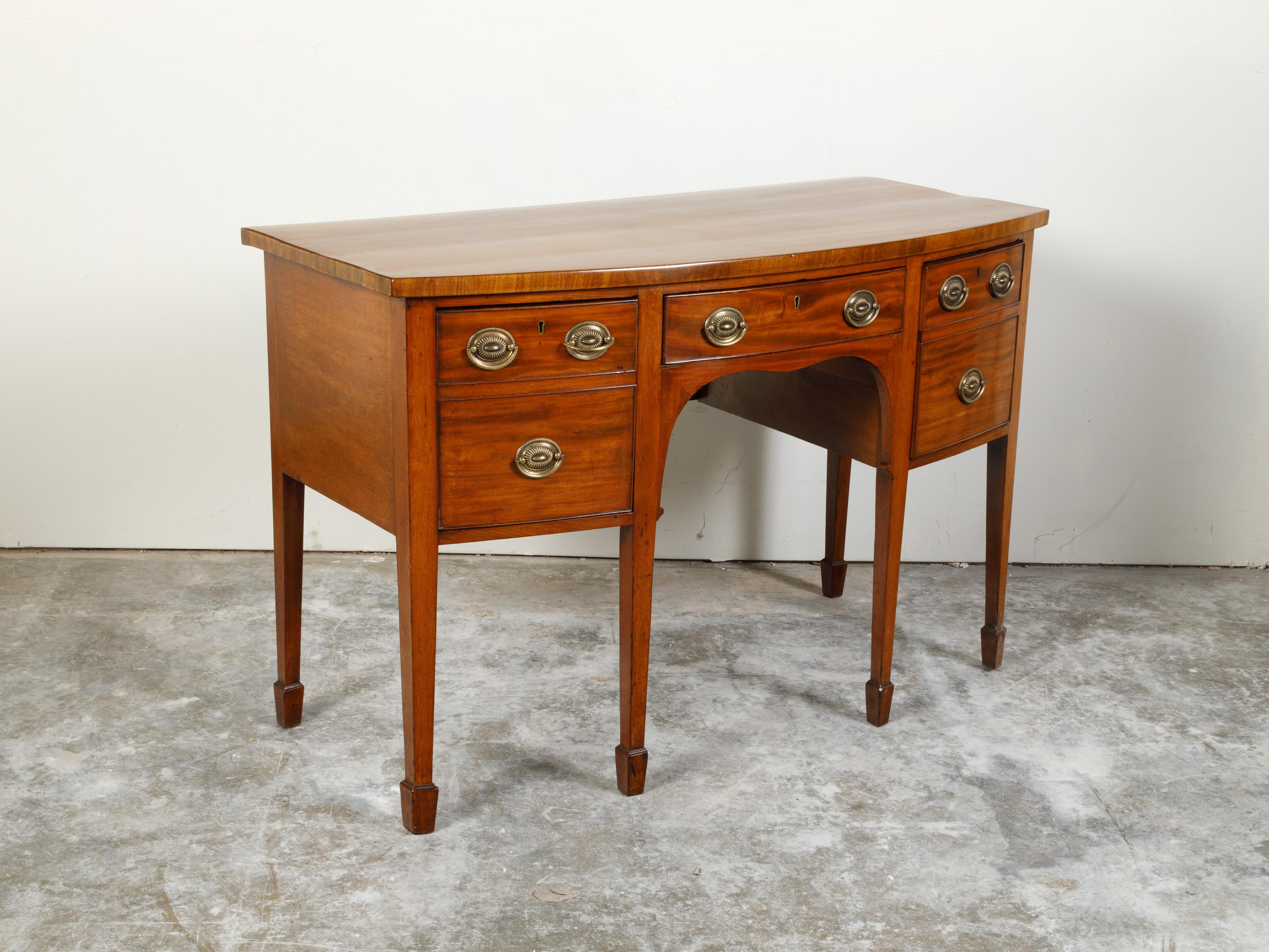 19th Century English Georgian Period 1820s Mahogany Five-Drawer Sideboard with Tapered Legs For Sale