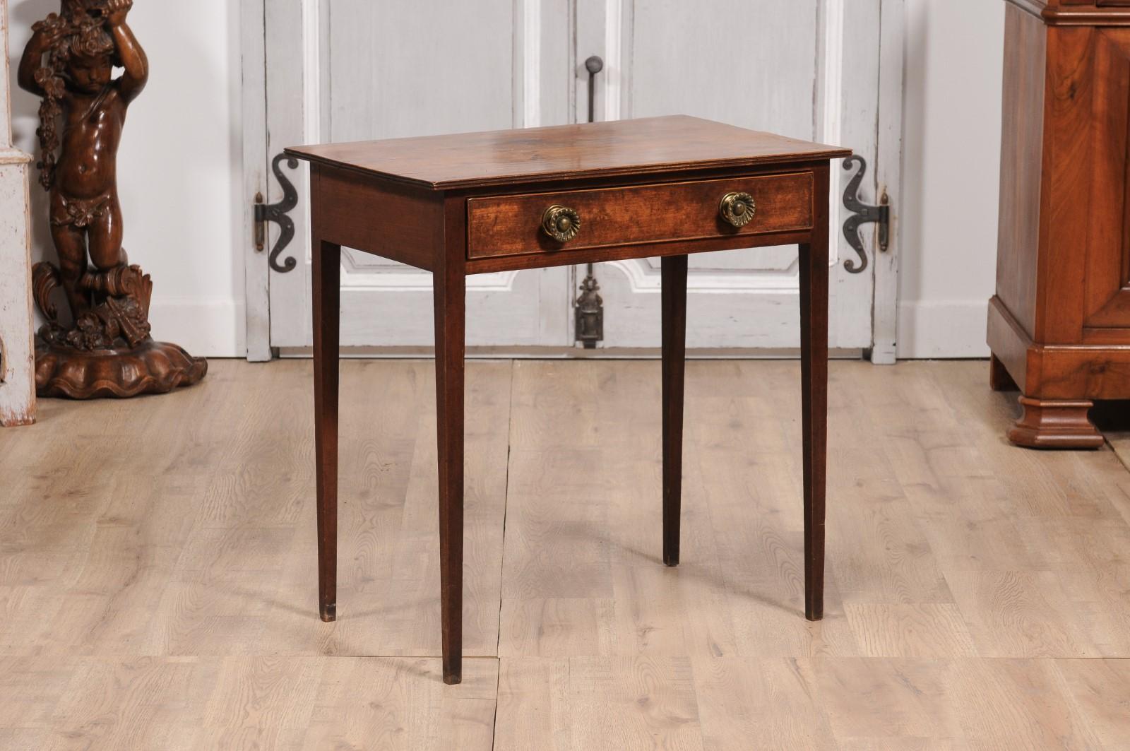 English Georgian Period 18th Century Fruitwood Side Table with Single Drawer In Good Condition For Sale In Atlanta, GA