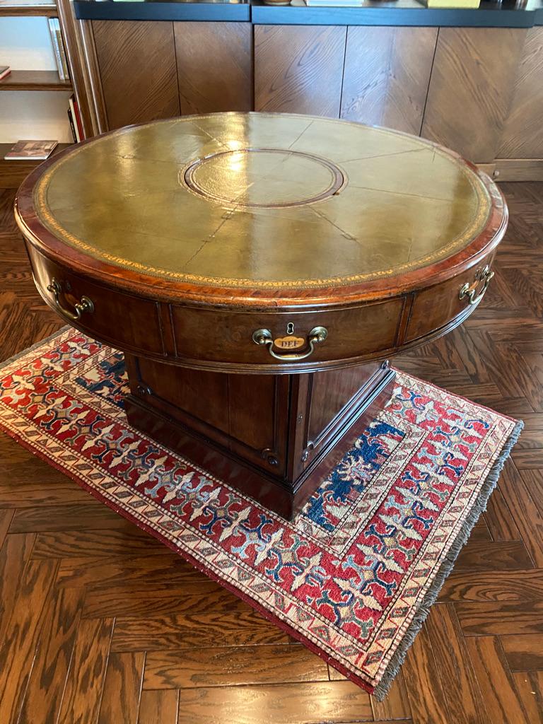 English Georgian Period Mahogany Rent Table / Desk For Sale at 1stDibs