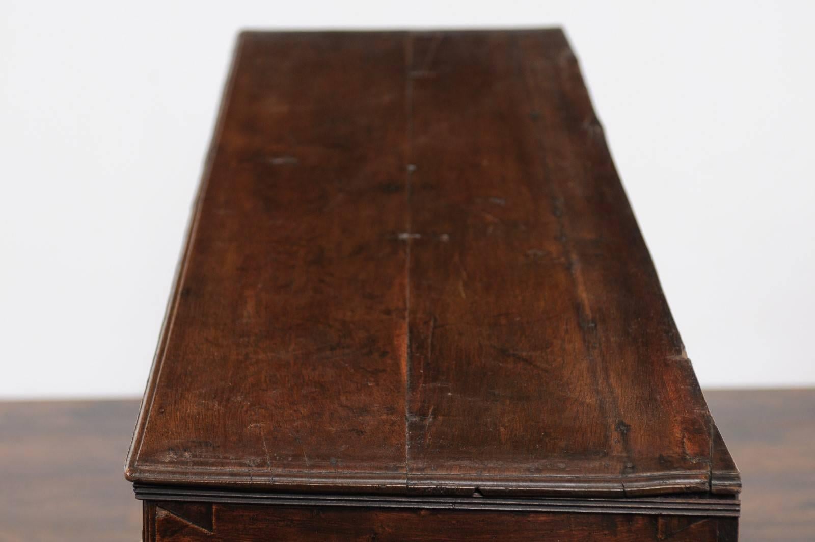 English Georgian Period Oak Dresser Base, circa 1800 with Three Drawers 5