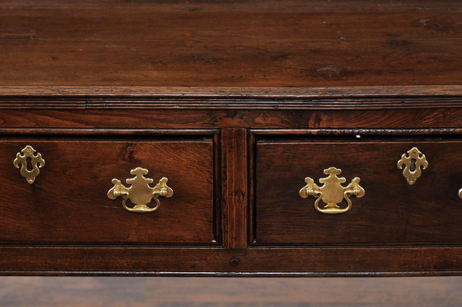 English Georgian Period Oak Dresser Base, circa 1800 with Three Drawers 7