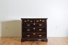 English Georgian Period Patinated Pinewood 5-Drawer Dresser, circa 1770