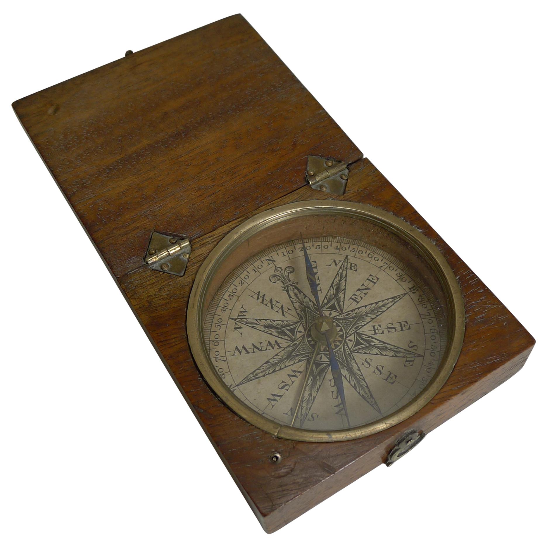 English Georgian Pocket Compass circa 1800 in Mahogany Case