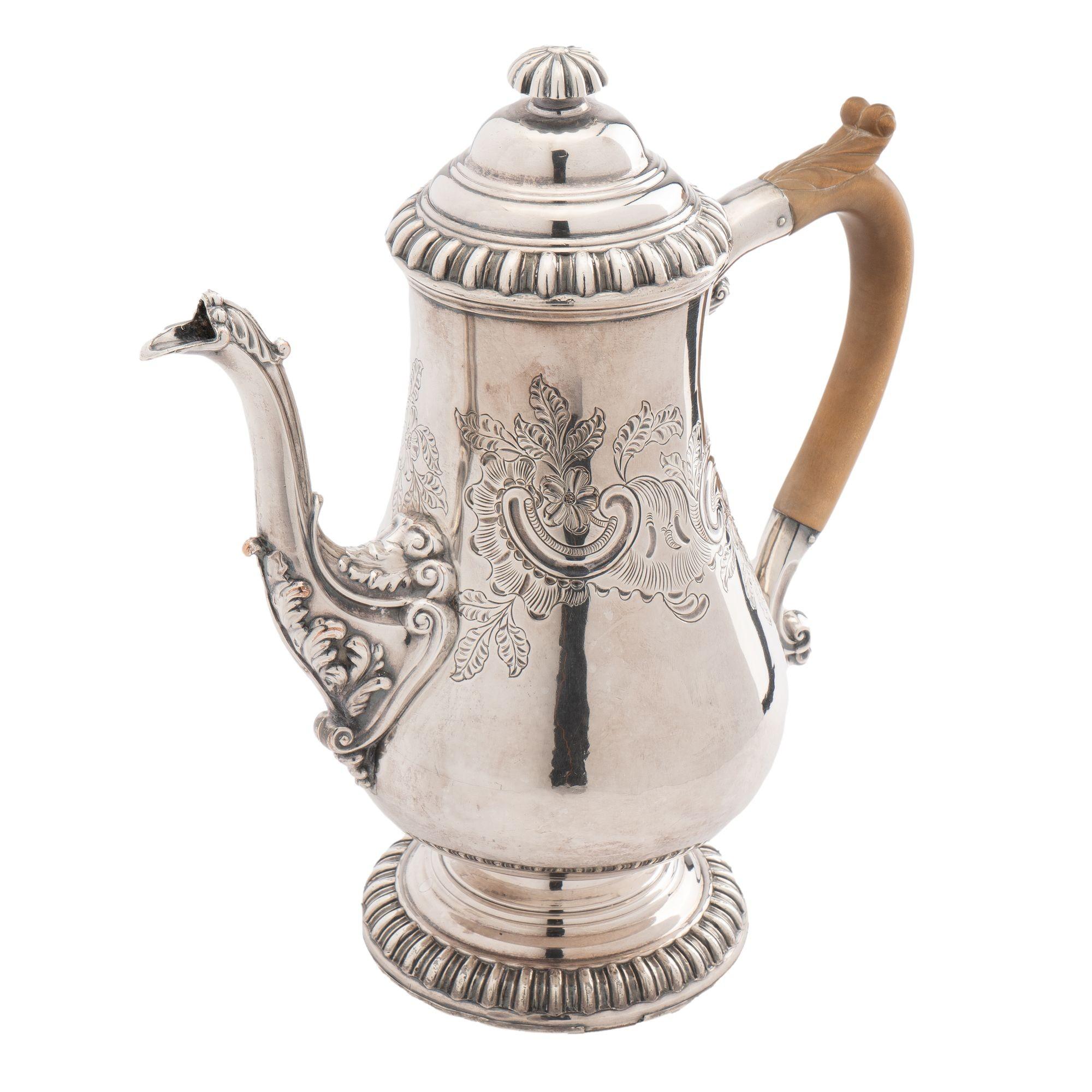 English Georgian Pyriform Sheffield Coffee Pot, '1750s' For Sale 2