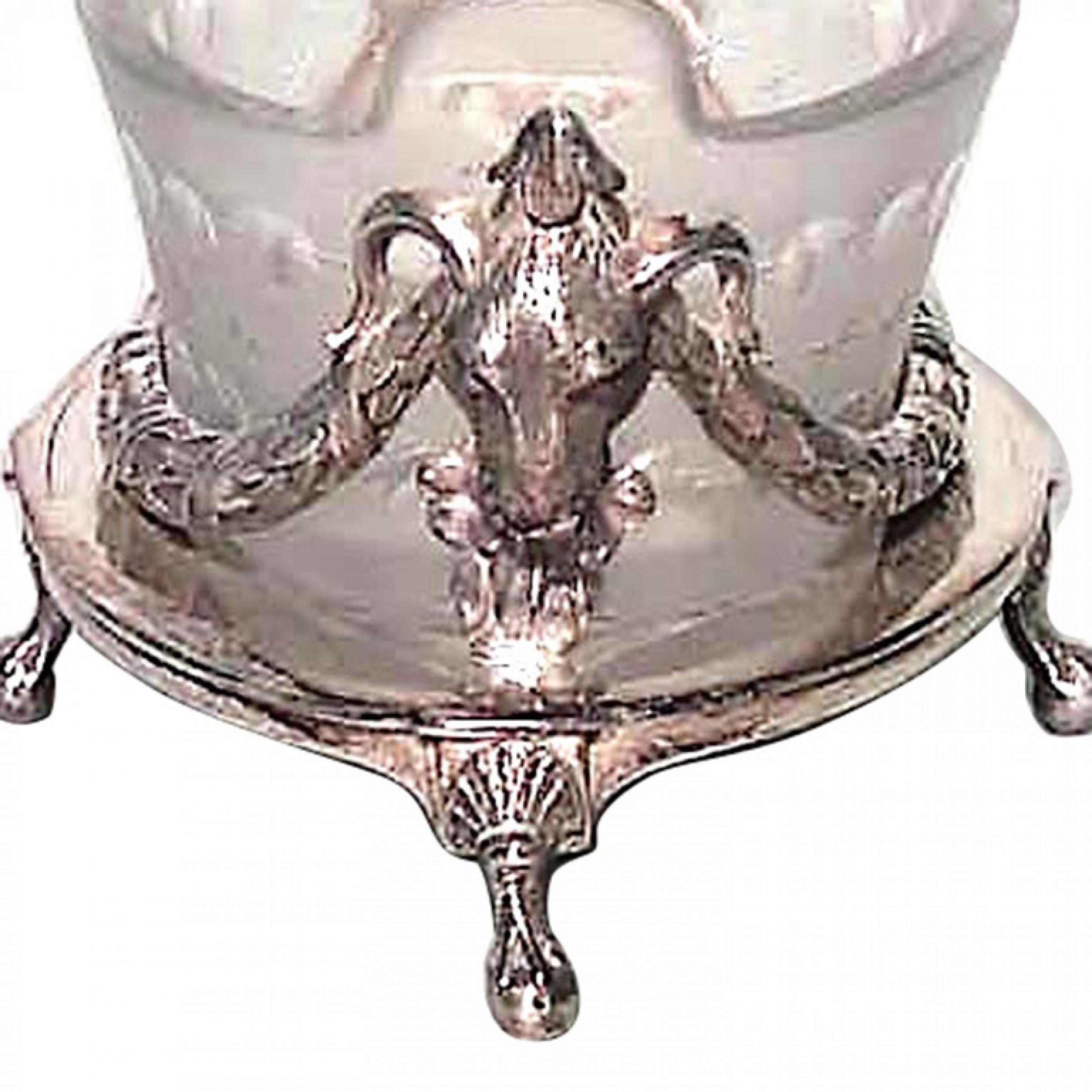 Centro de mesa inglés georgiano de plata con cabeza de carnero Británico en venta