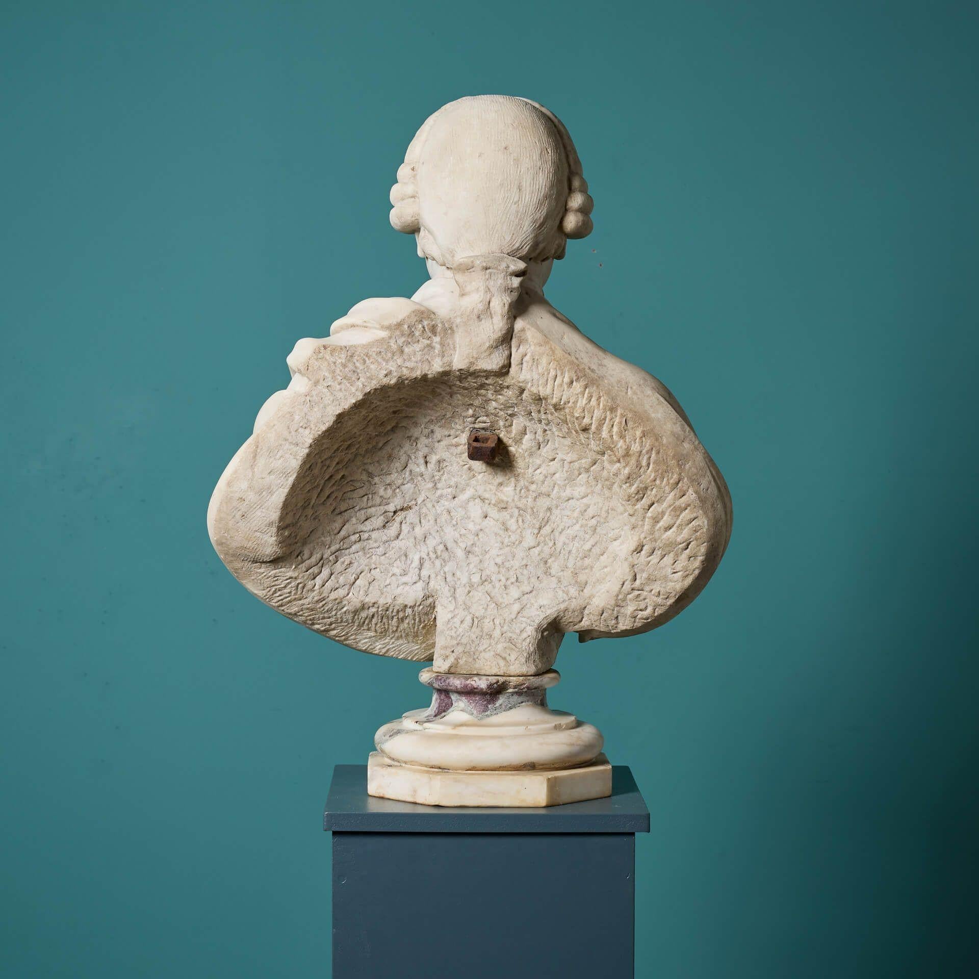 Marmo Busto in marmo statuario georgiano inglese di un gentiluomo erudito in vendita
