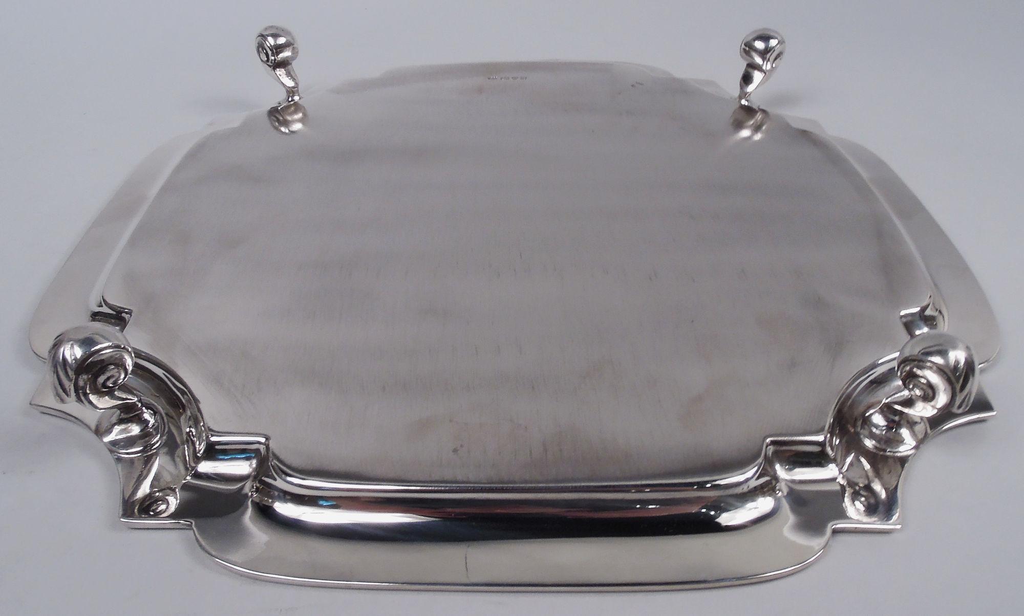 Bandeja de plata de ley georgiana inglesa con cartela, 1931 mediados del siglo XX en venta