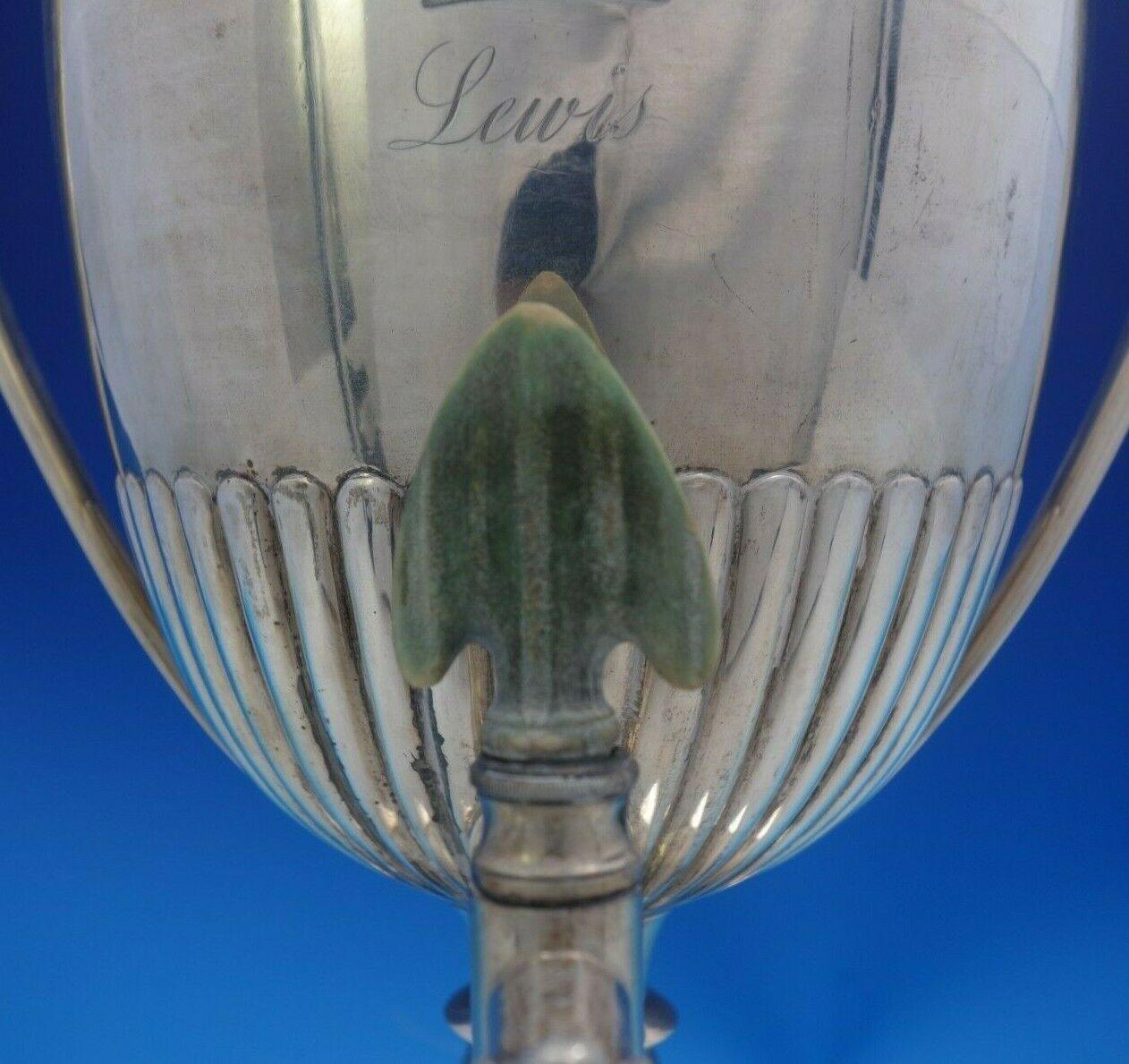 Englisches georgianisches Sterlingsilber-Samovar mit Wappen:: Hunden und Blumen '#4051' 3