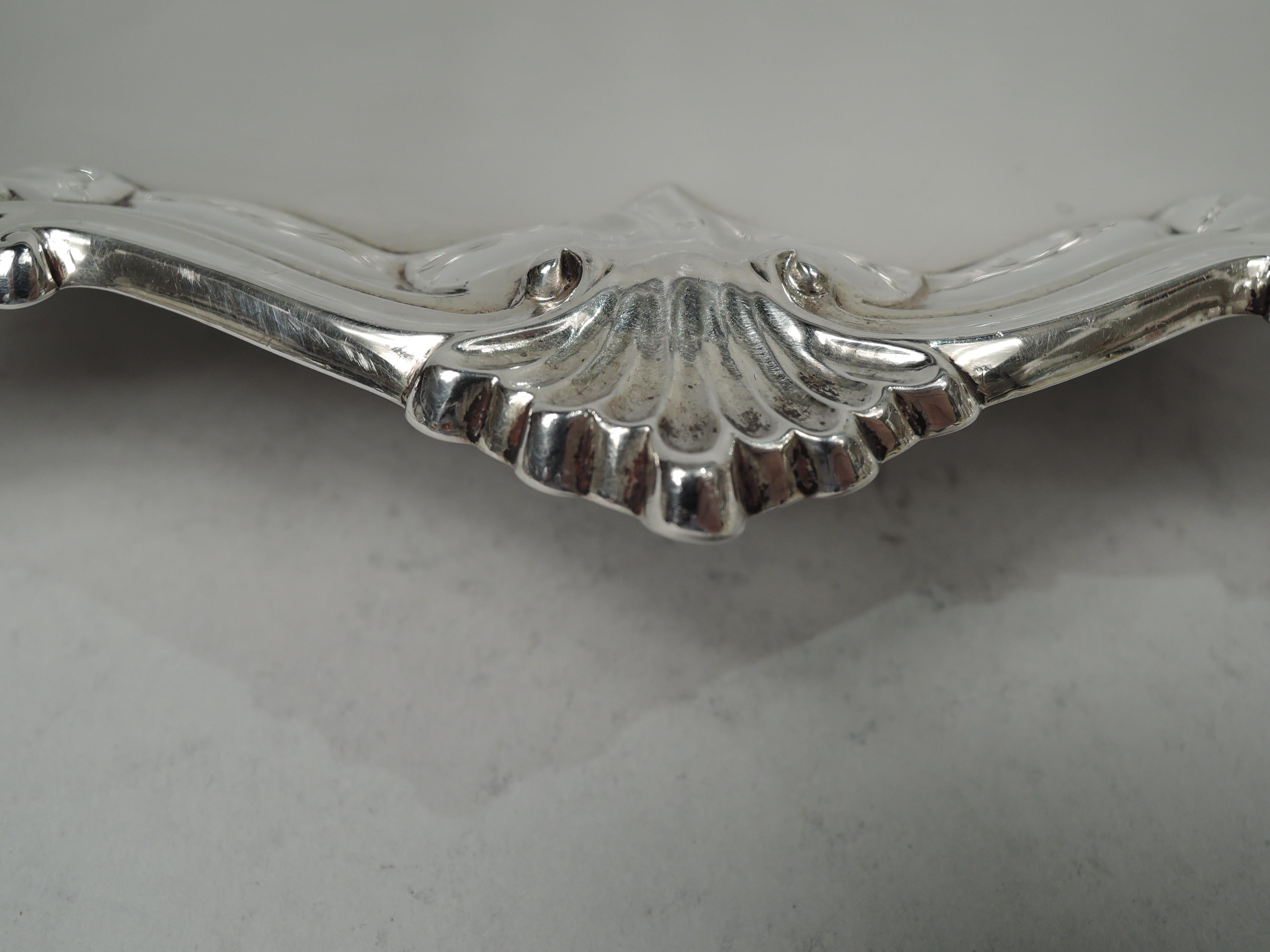 Mid-18th Century English Georgian Sterling Silver Shell Salver Tray by Coker, 1765 For Sale