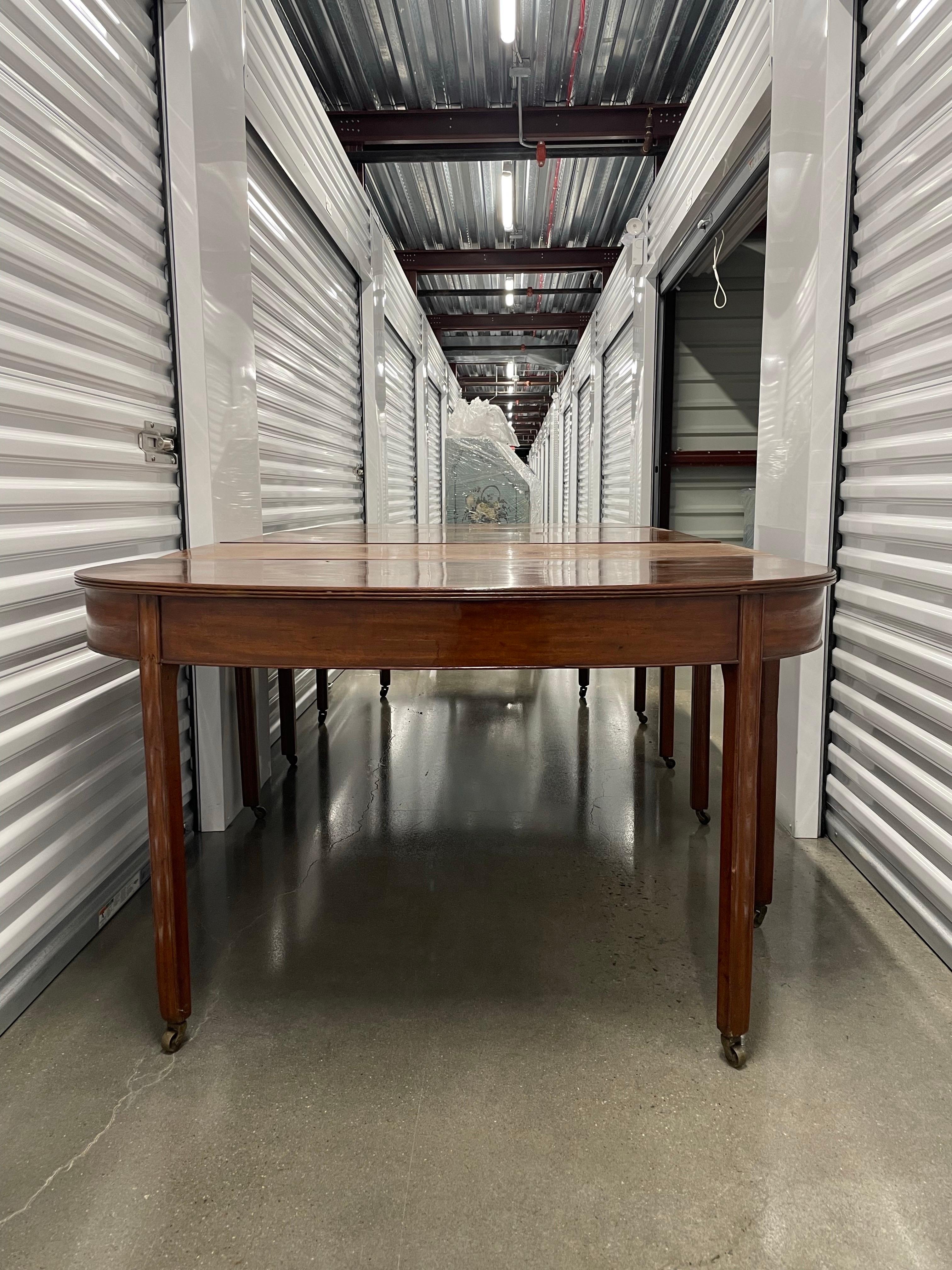 20ième siècle Table de banquet de style géorgien anglais en vente