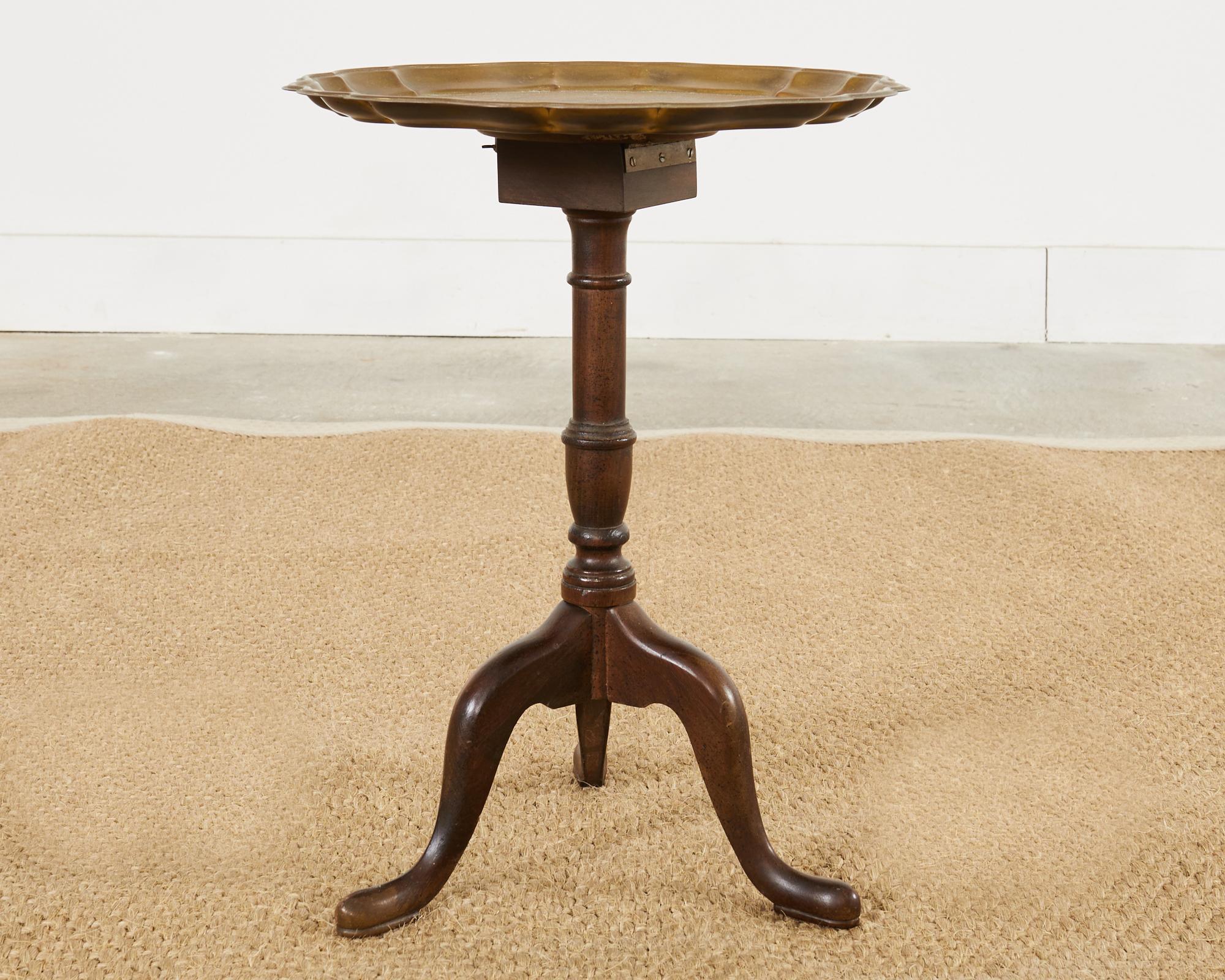 Hand-Crafted English Georgian Style Brass Tray Tilt-Top Tripod Drinks Table For Sale