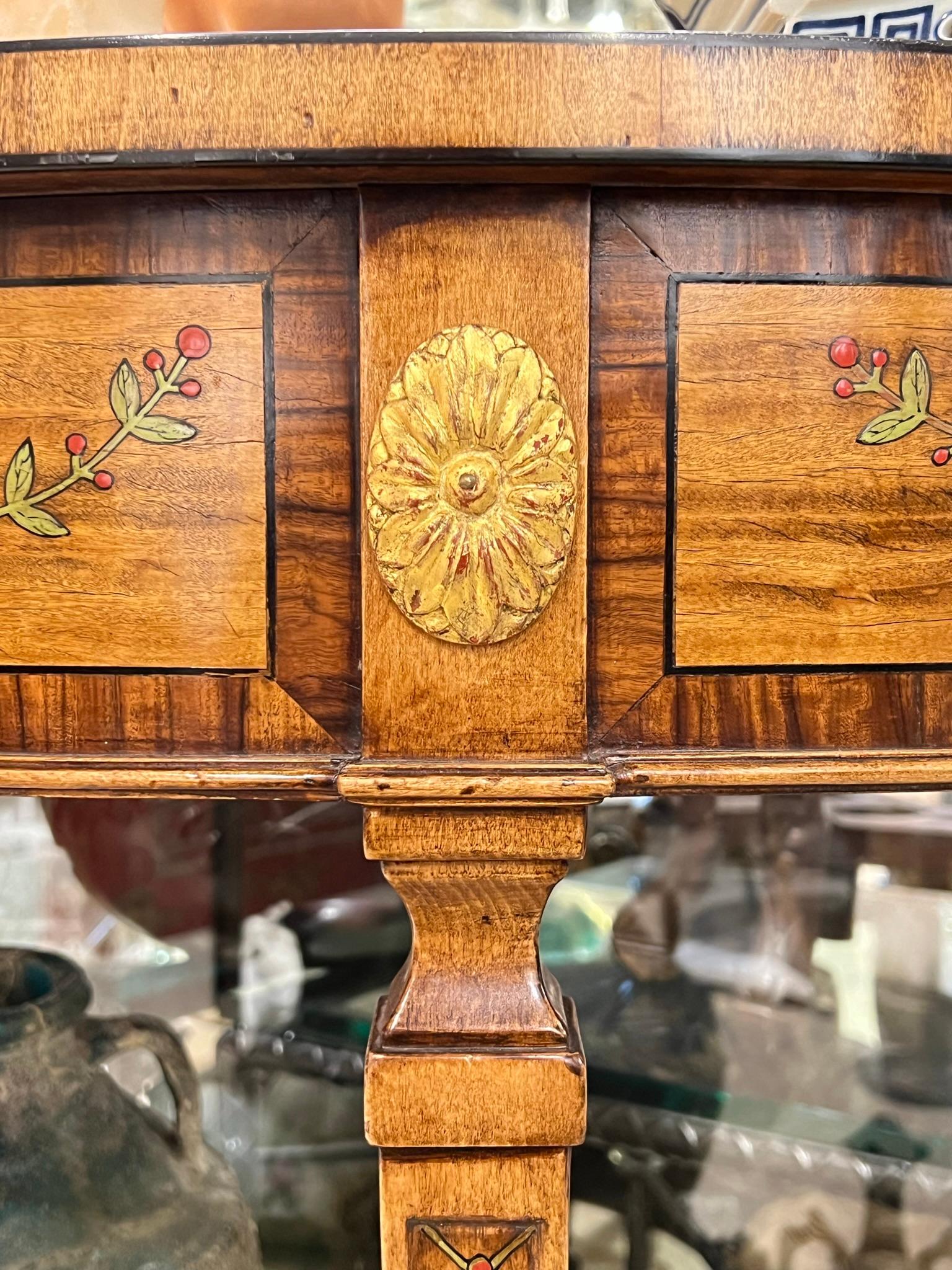 English Georgian Style Demilune Console Table with Fine Marquetry Inlay In Good Condition For Sale In New York, NY
