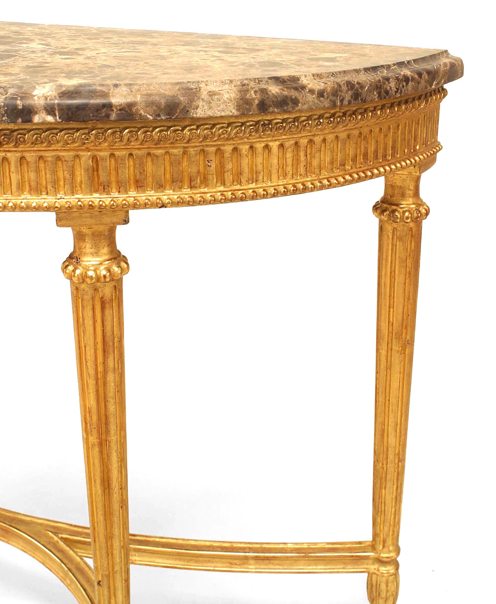 Britannique Console à médaillons dorés de style géorgien anglais