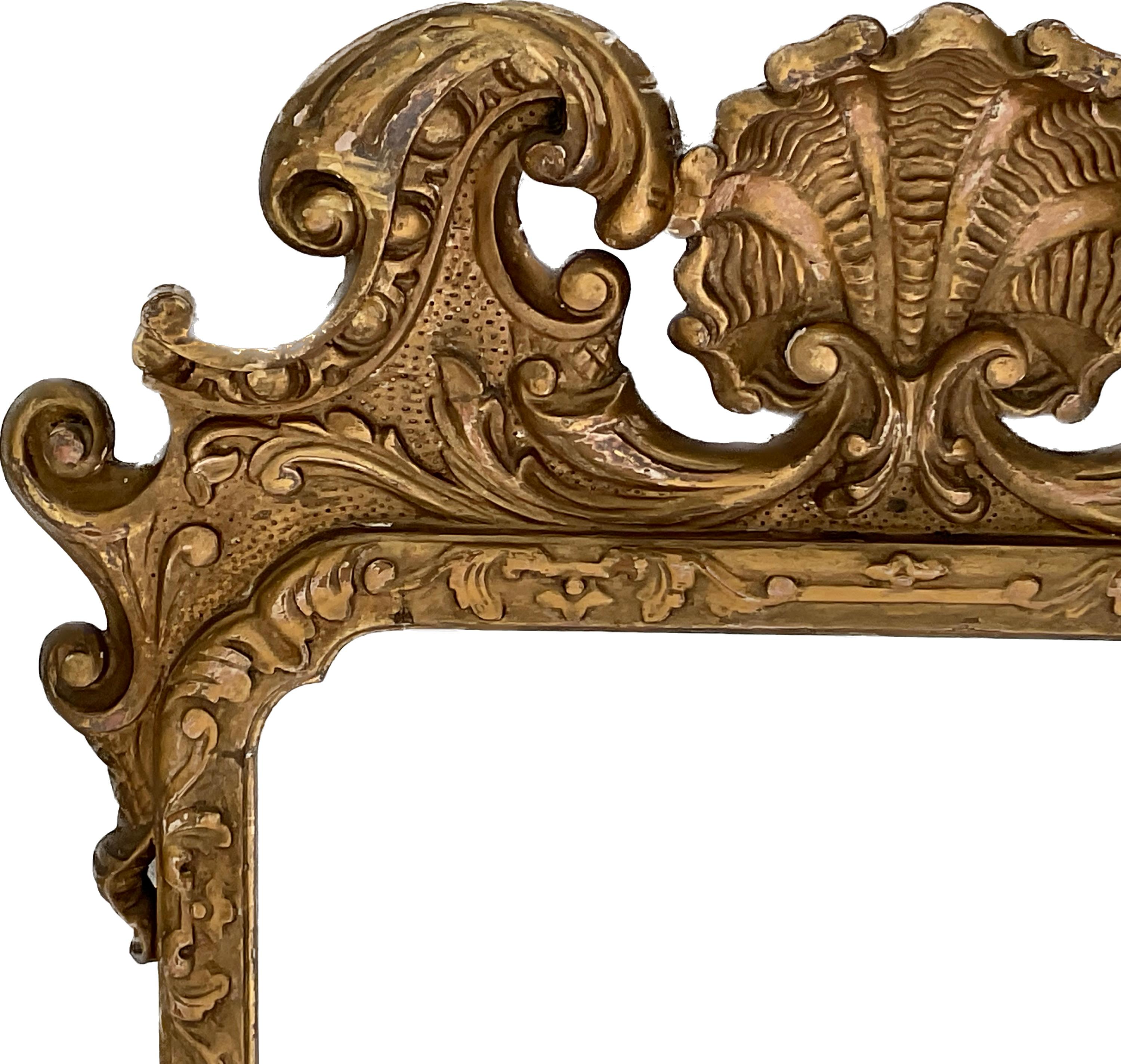 19th Century English Georgian Style Giltwood Shell Mirror For Sale
