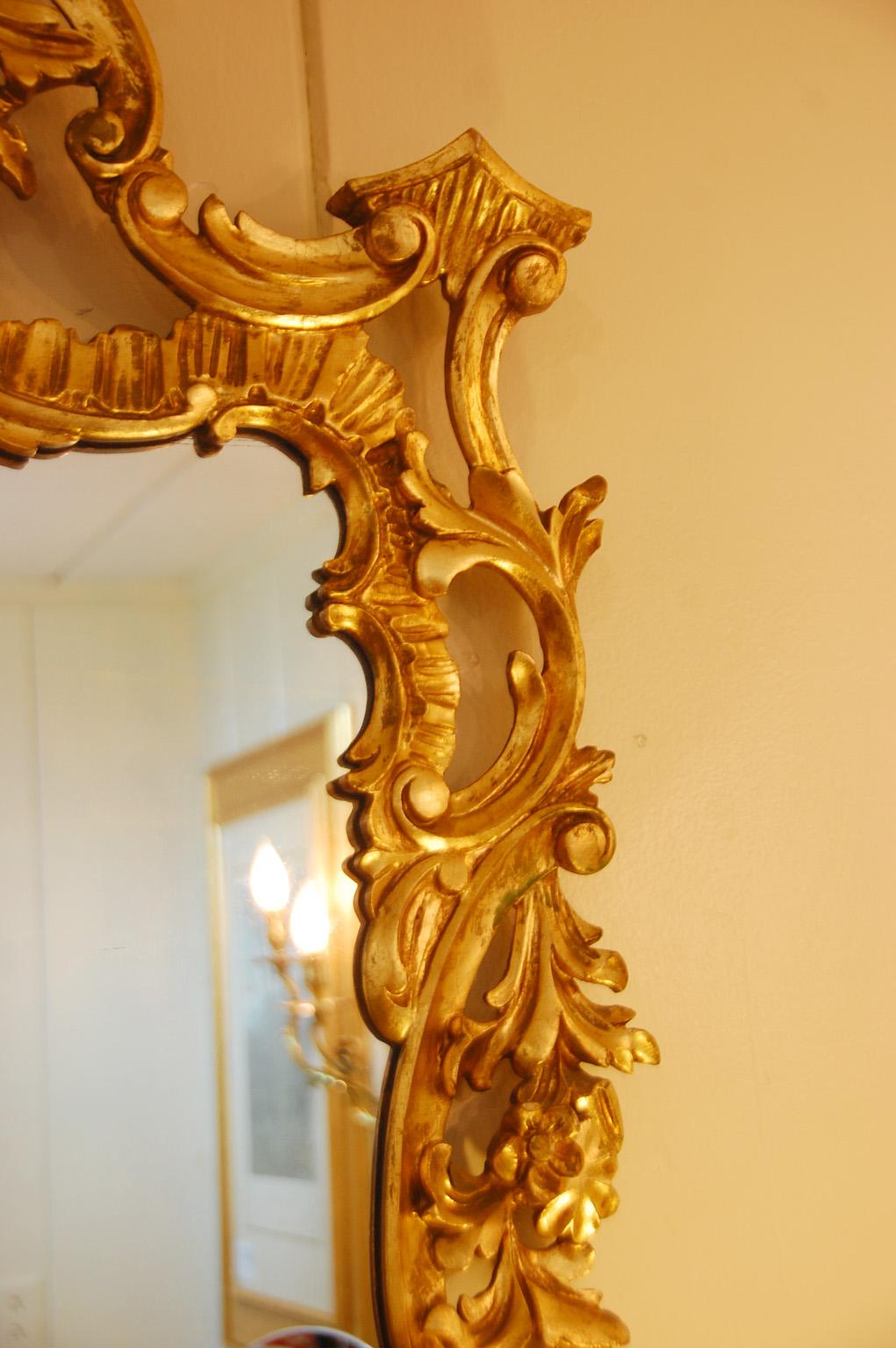 English Georgian Style Late 19th Century Gold Leaf Hand Carved Mirror 2