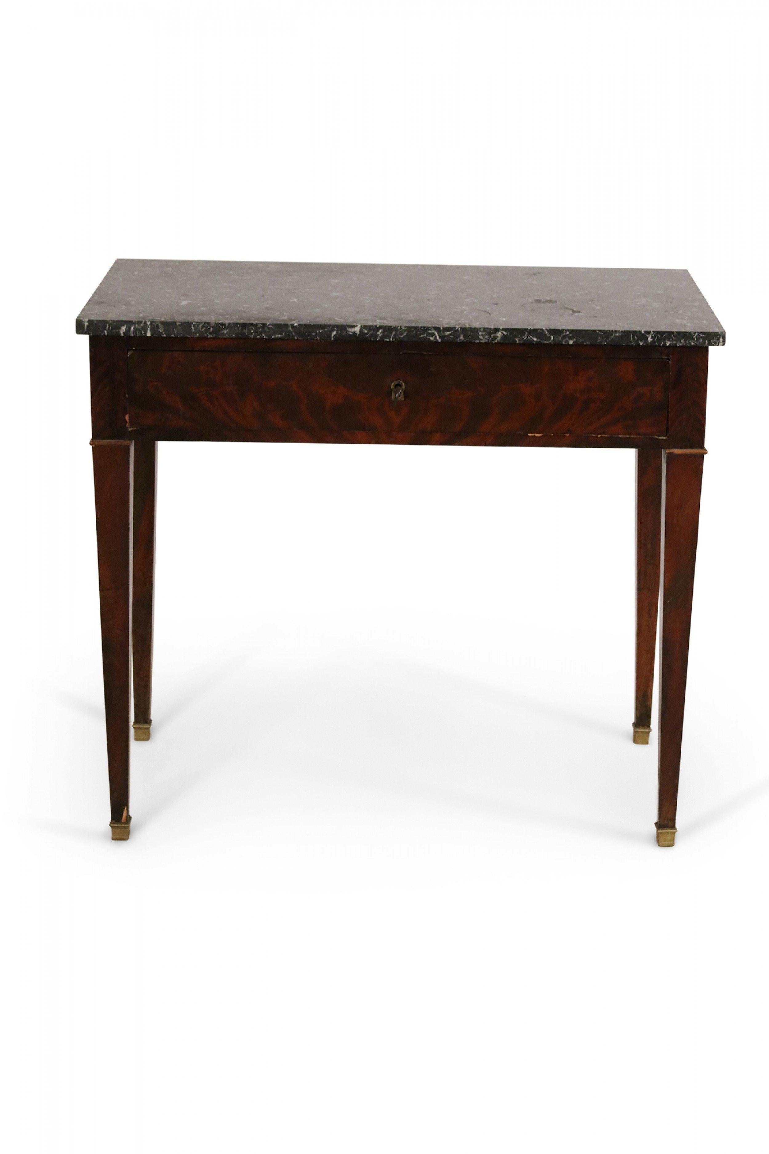 English Georgian Style Mahogany and Black Marble Console Table For Sale 1