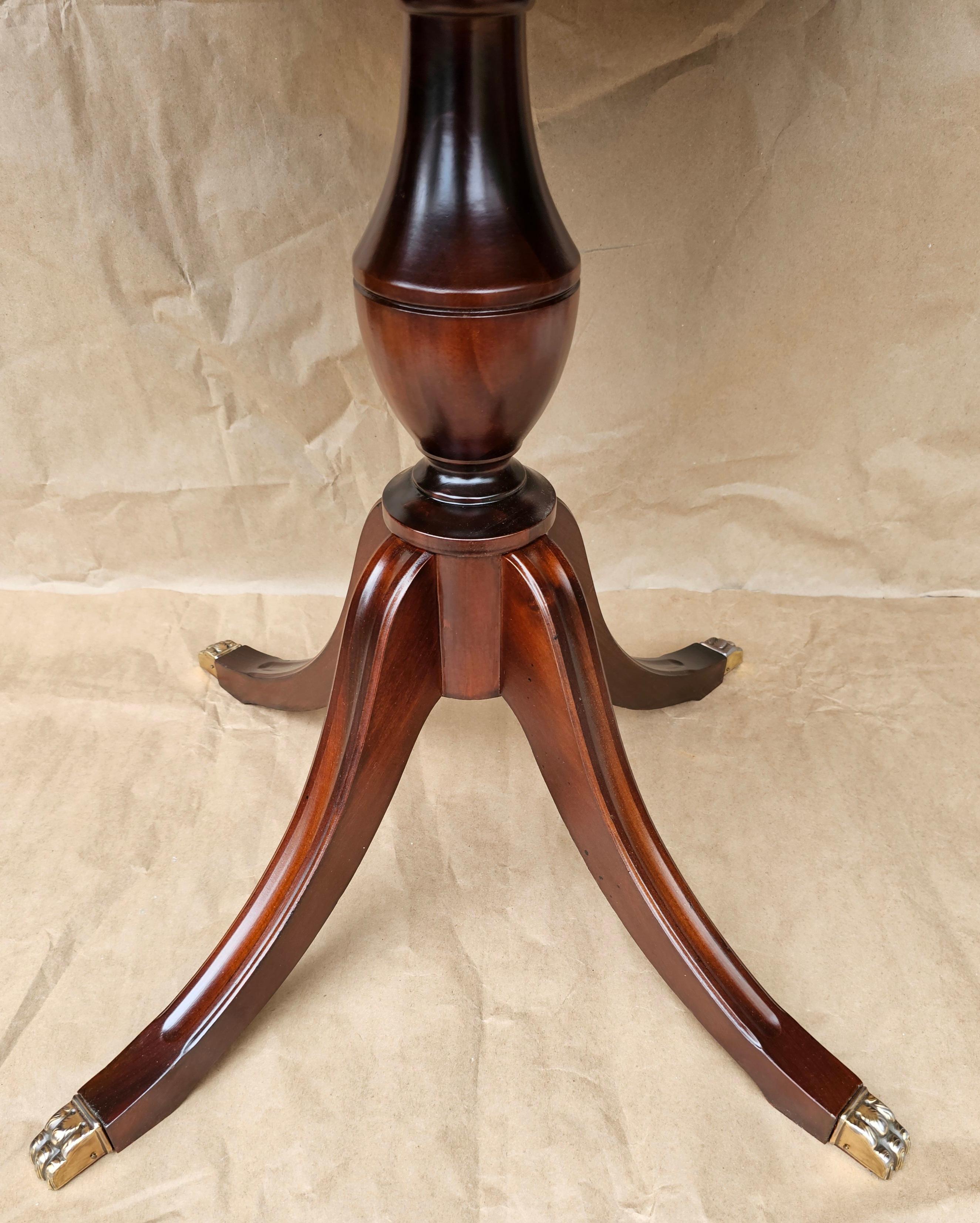 Brass English Georgian Style Mahogany Pedestal Drum Center Table For Sale