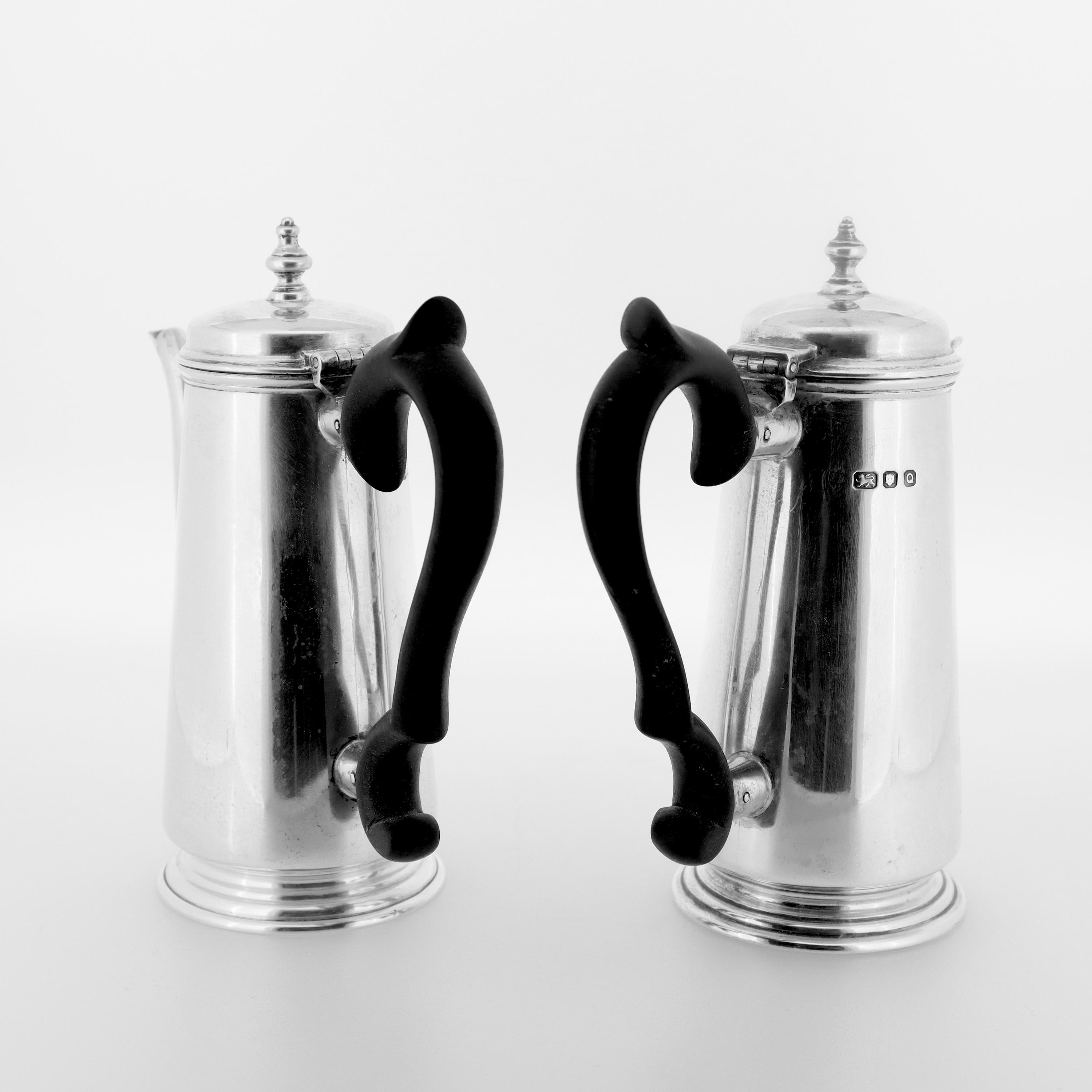 English Georgian Style Miniature Sterling Silver Lighthouse Tea Pot & Chocolate In Good Condition In Philadelphia, PA