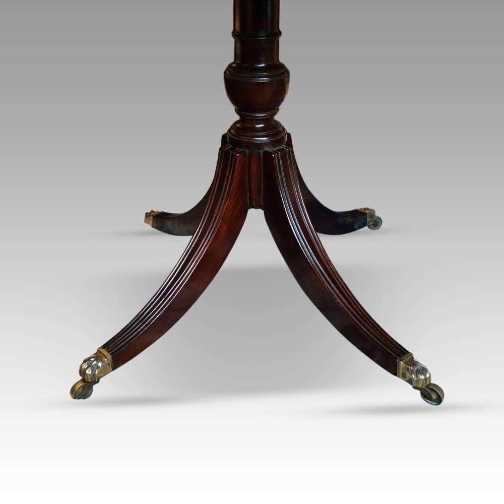 English Georgian style pedestal dining table 2