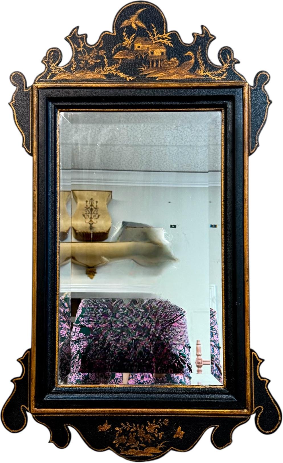 Miroirs muraux de style géorgien anglais Petite Chinoiserie - Paire en vente 2