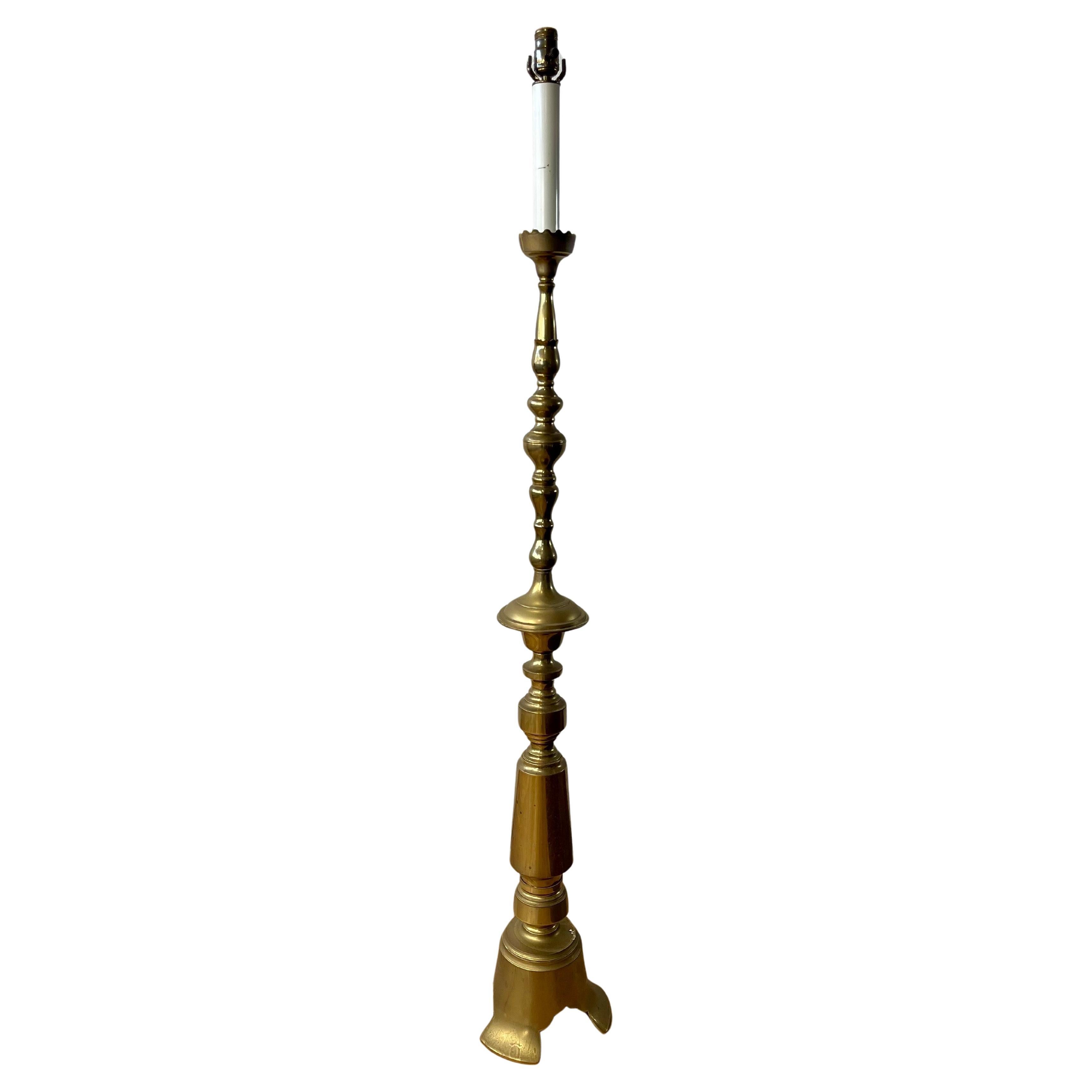 English Georgian Style Solid Brass Candlestick Floor Lamp, Colonial Revival For Sale