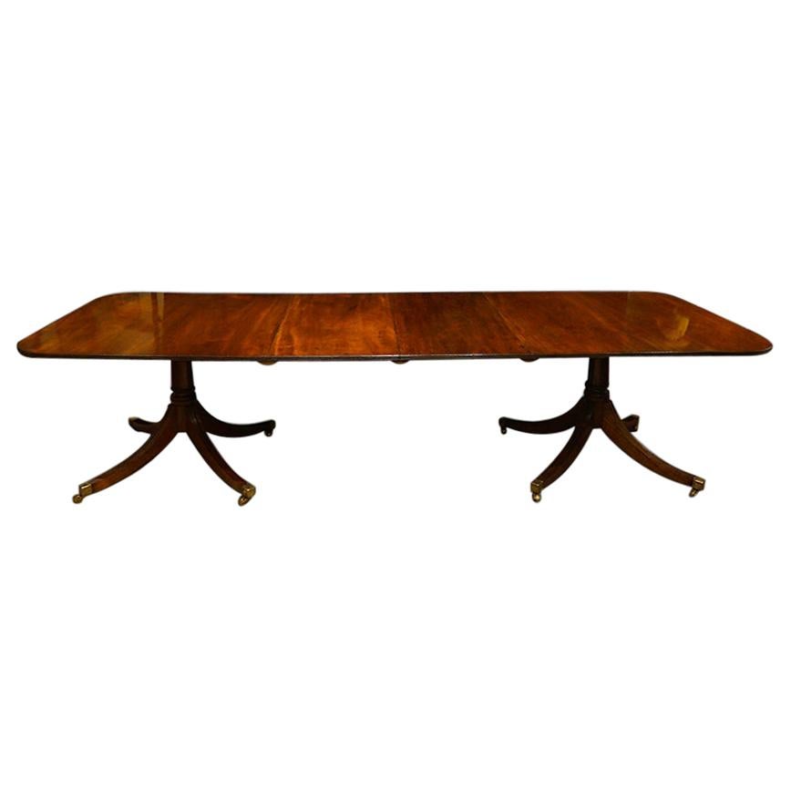 English Georgian Style Solid Mahogany Harrods Dining Table, George VI
