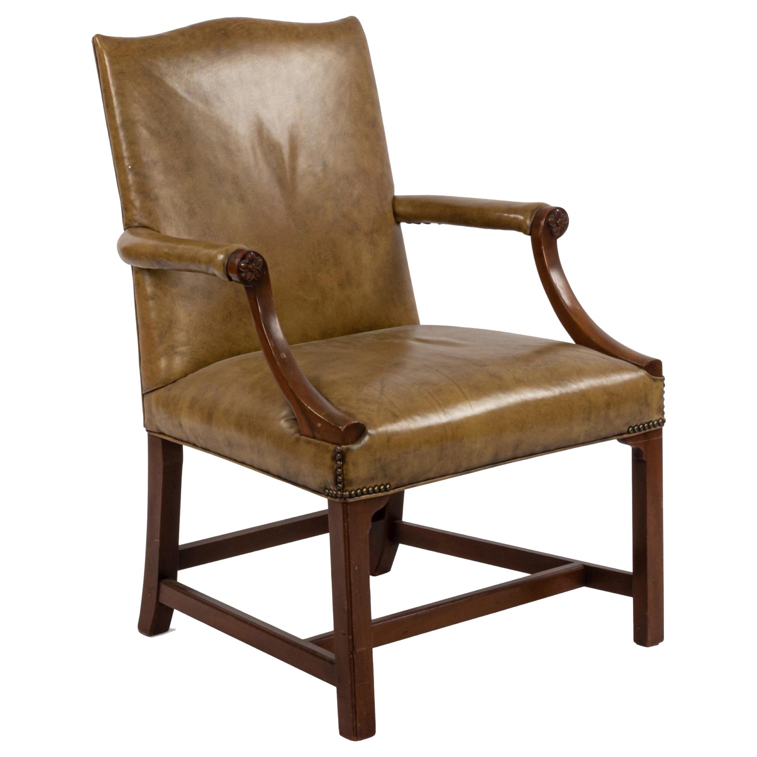 English Georgian Style Tan Leather Armchair with Brass Rivets For Sale