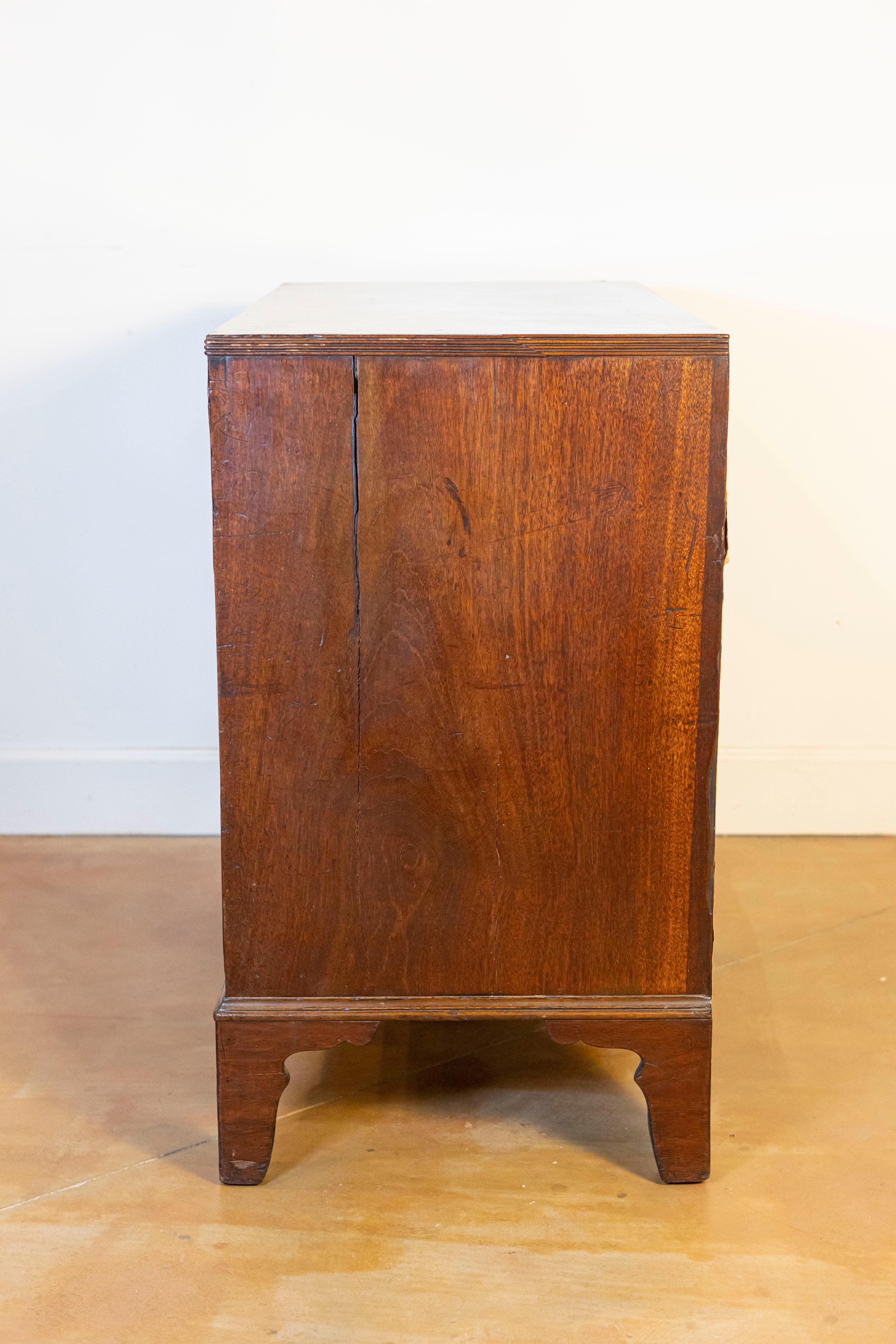 20th Century English Georgian Style Walnut Four-Drawer Chest with Sheraton Style Hardware For Sale