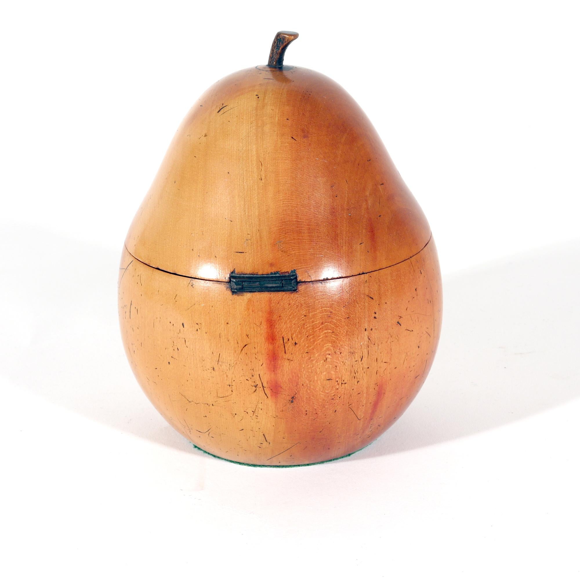 English Georgie III Antique Pear Fruitwood Tea Caddy In Good Condition In Downingtown, PA