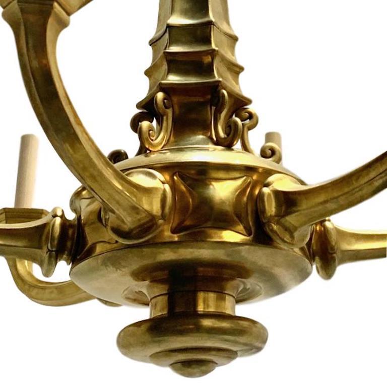 English Gilt Bronze Neoclassic Chandelier In Good Condition For Sale In New York, NY