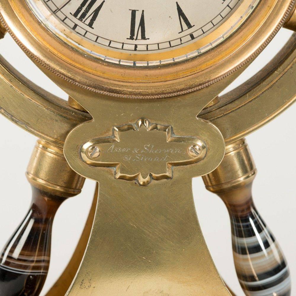 Anglais Horloge anglaise en métal doré en forme de roue de navire en vente