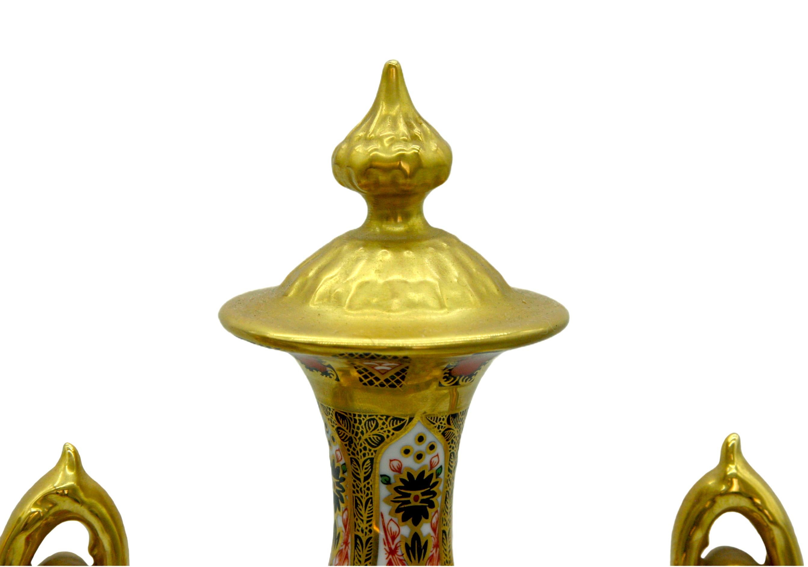 English Gilt / Painted Royal Crown Derby Vases/Urns For Sale 8