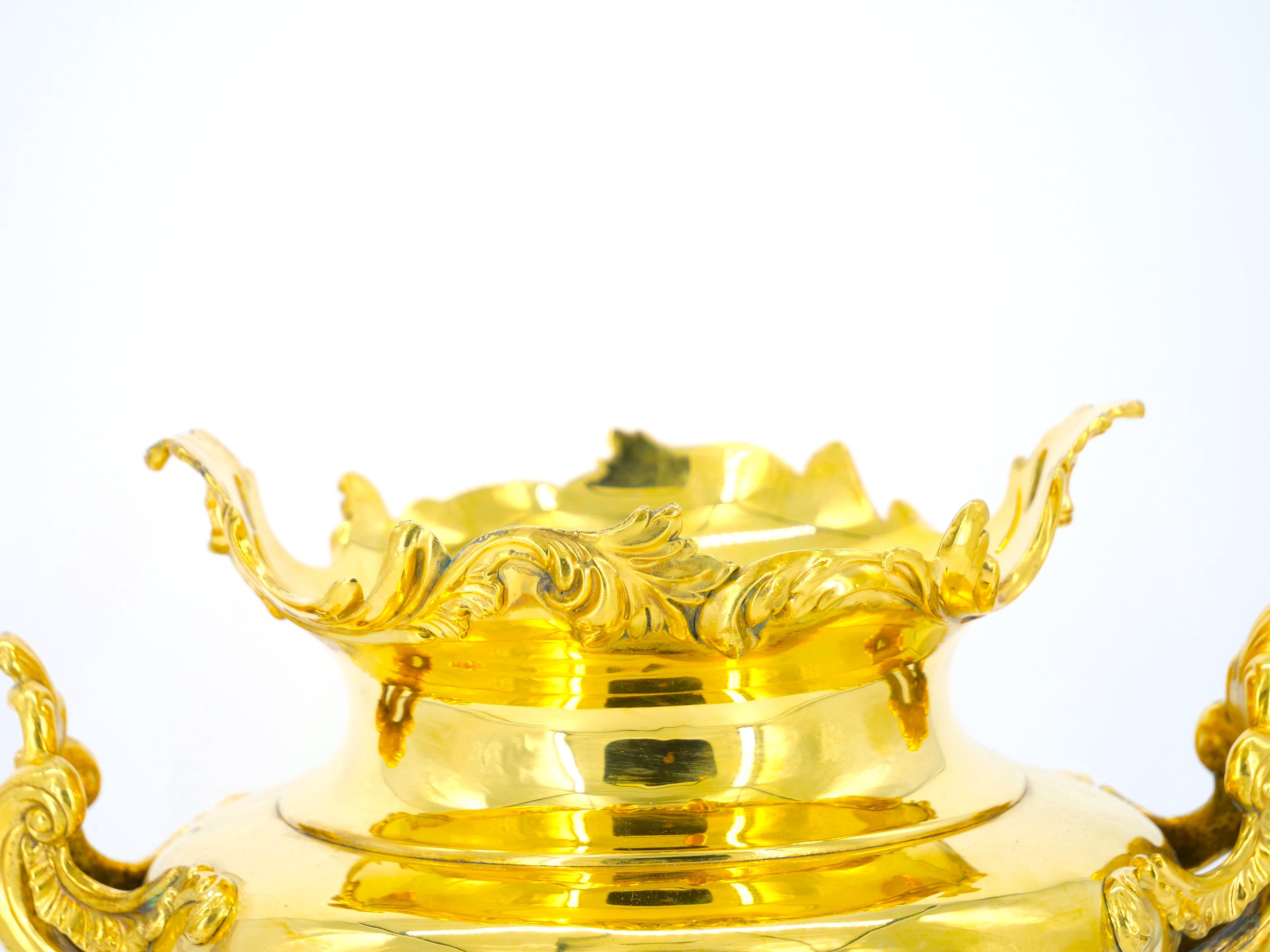 20th Century English Gilt Silver Plate Barware / Tableware Champagne Cooler / Ice Bucket For Sale